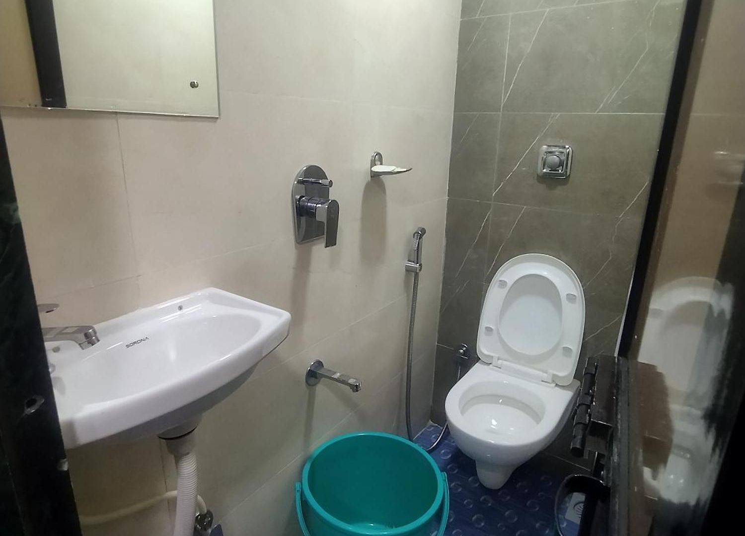 Hostel Noor Sakinaka Mumbai