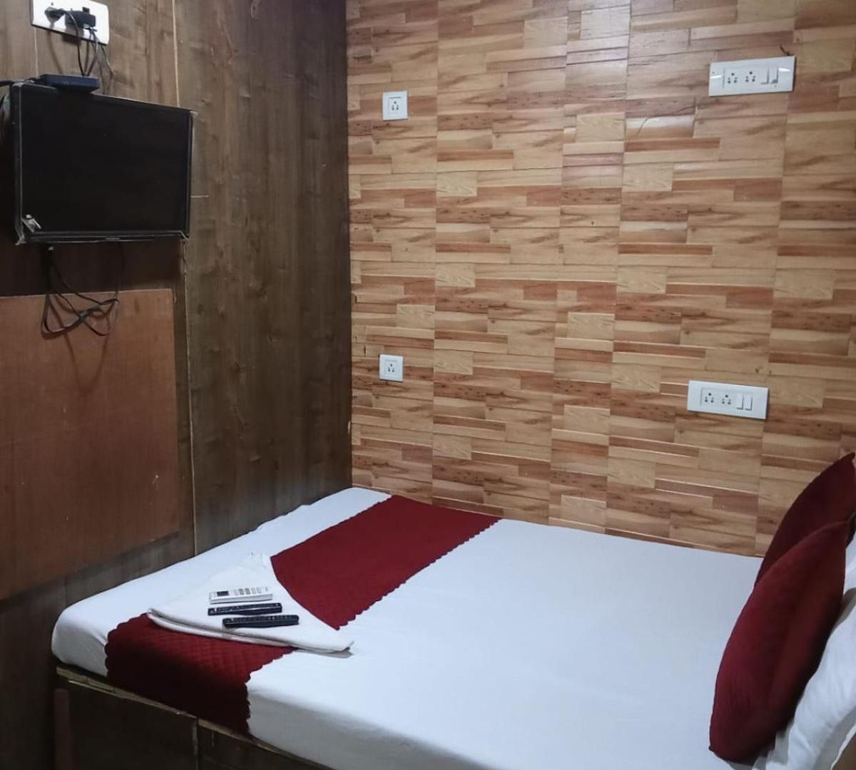 Royal Sakinaka Hotel
