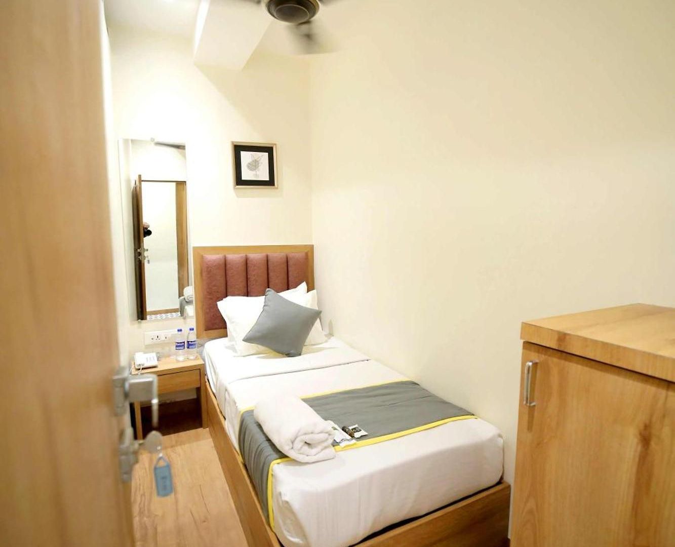Hostel Cabinstay-airport