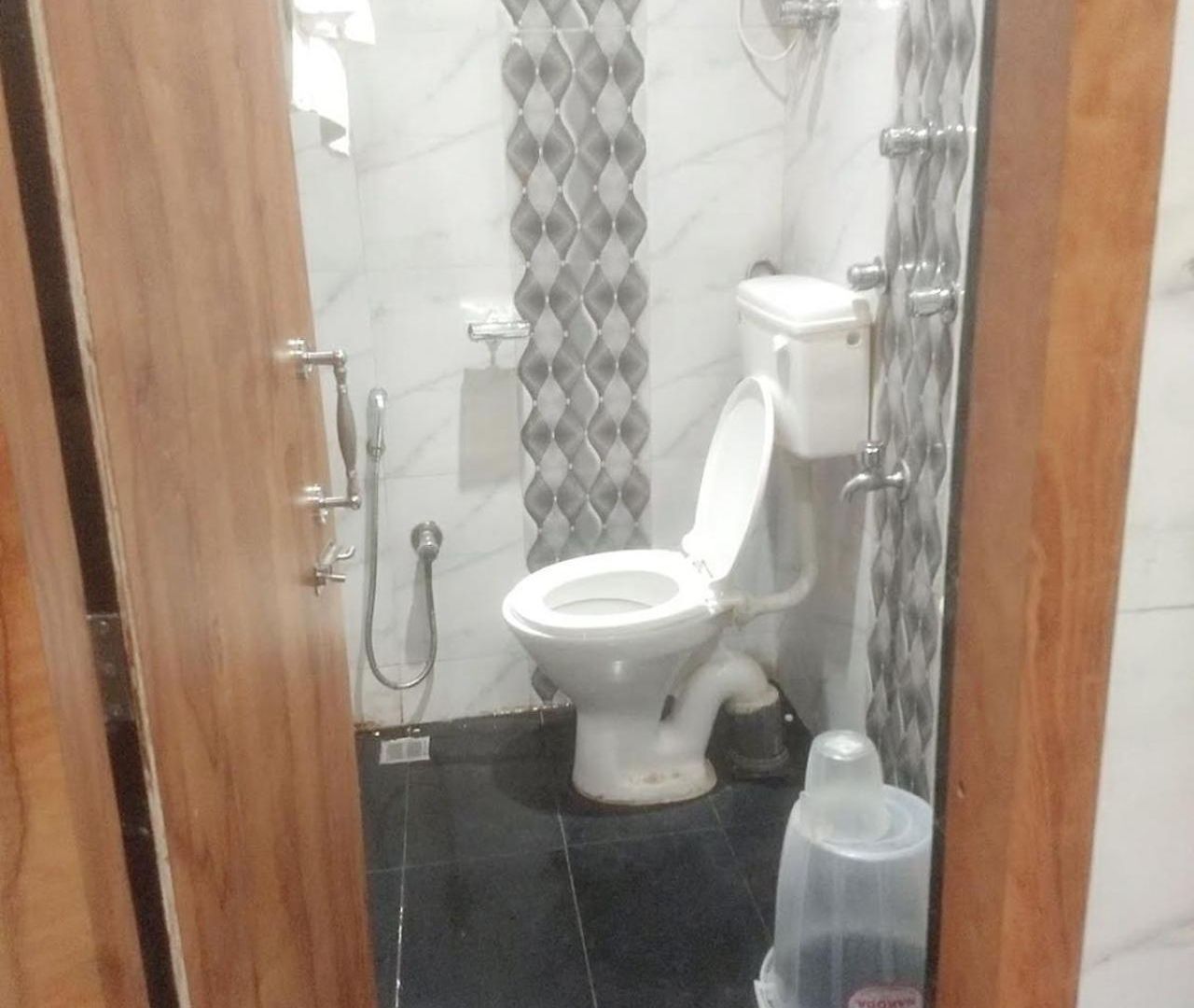 Bently Shelter Hotel Mumbai