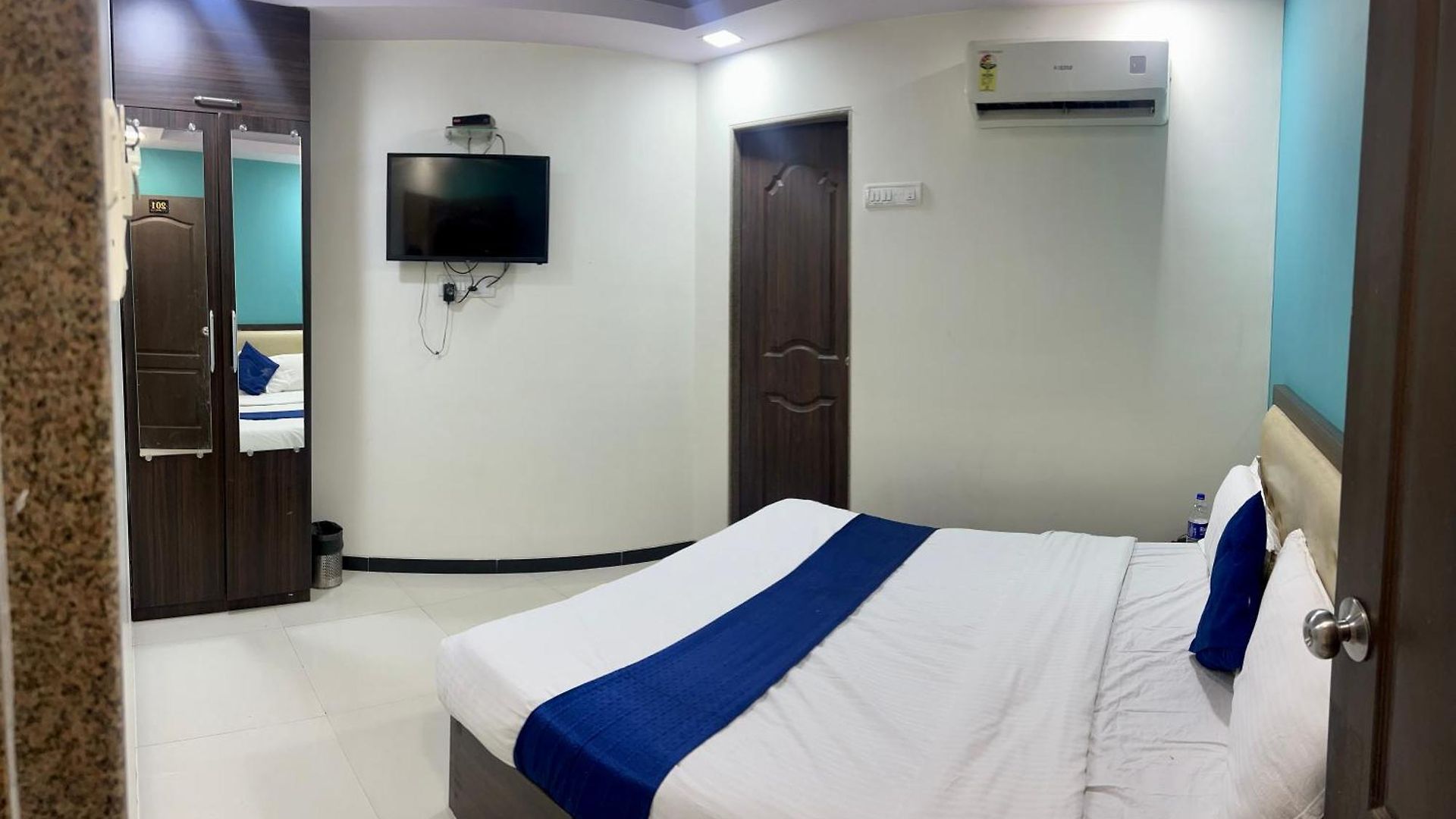Zee Residency By San Hospitality Mumbai