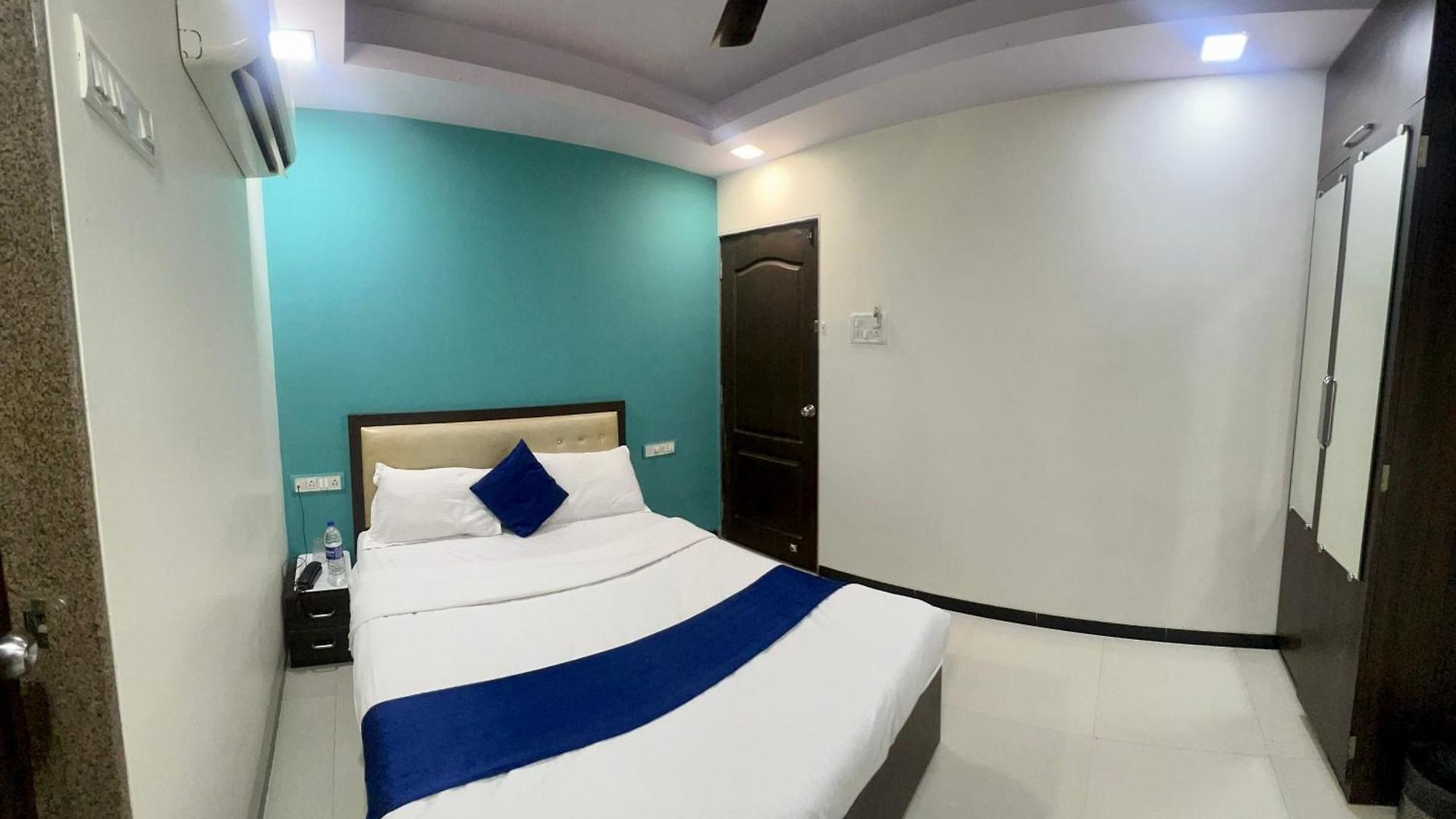Zee Residency By San Hospitality Hotel