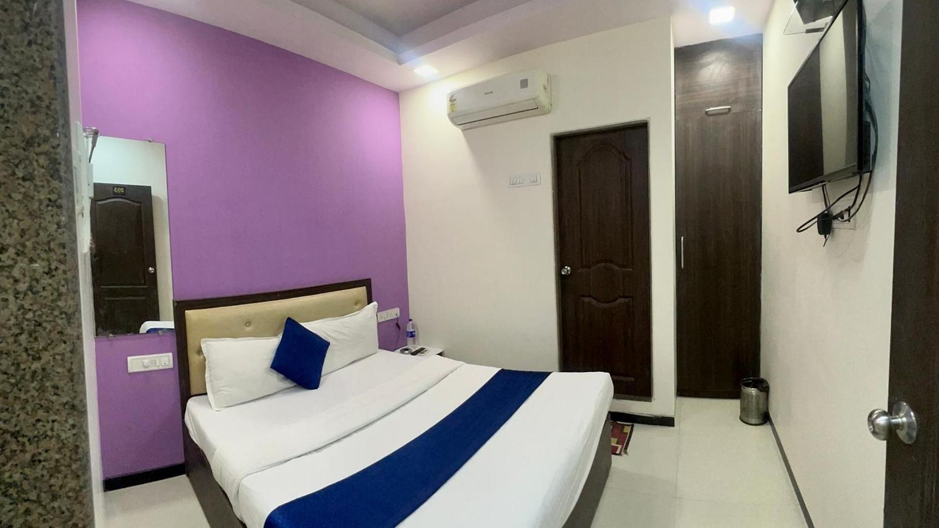 Hotel Zee Residency By San Hospitality Mumbai