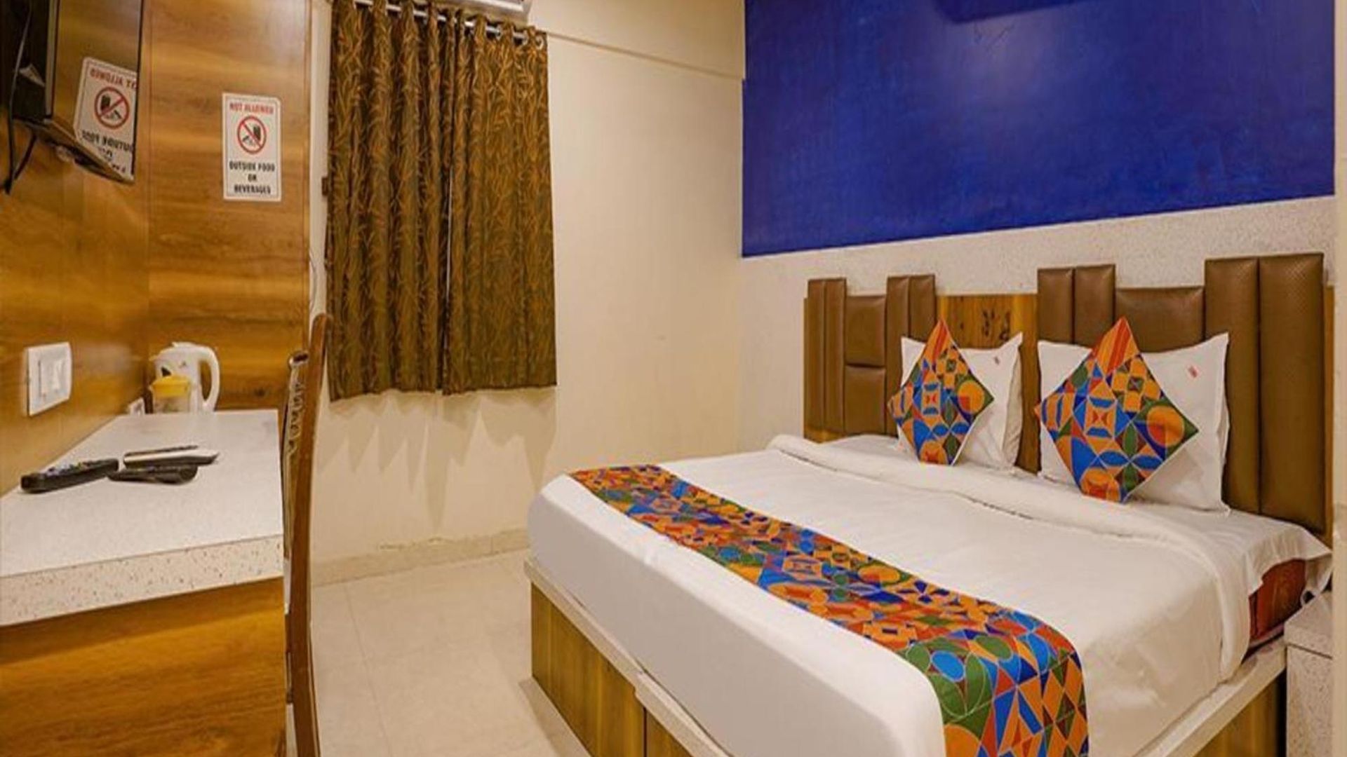 Hotel Fabhotel Veera Residency - Nr Airport