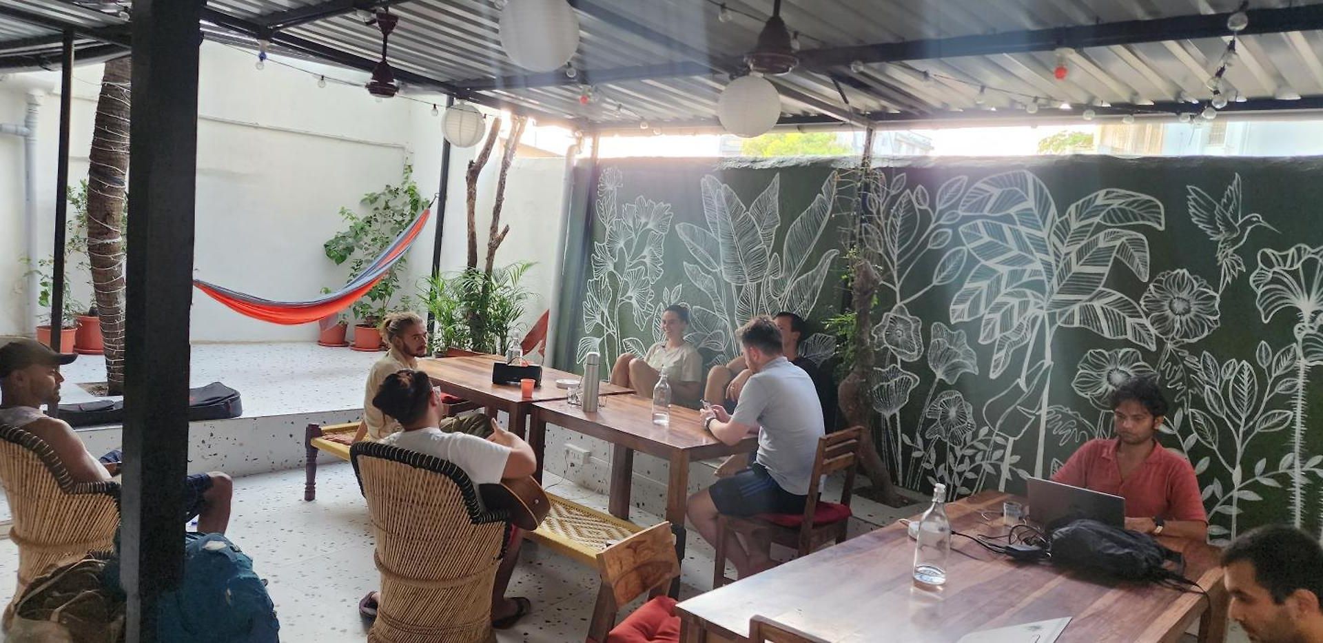 Hammock - Bandra Hostel *