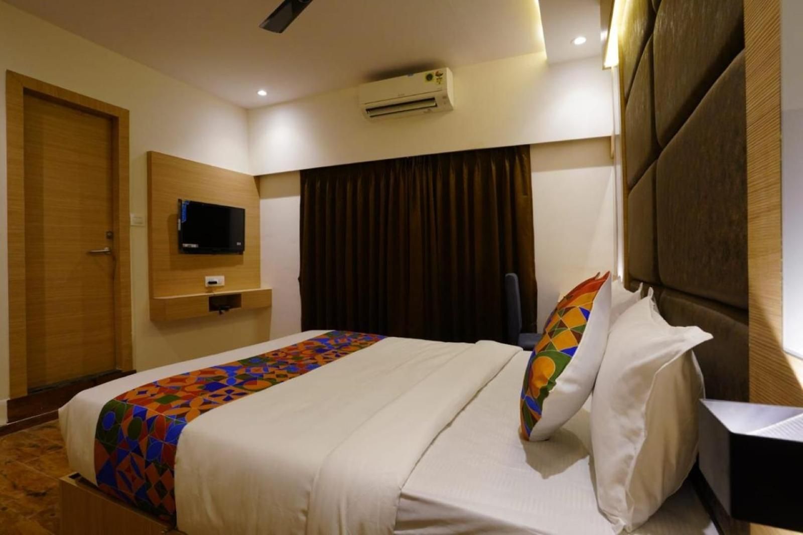Hotel Gorrion Park