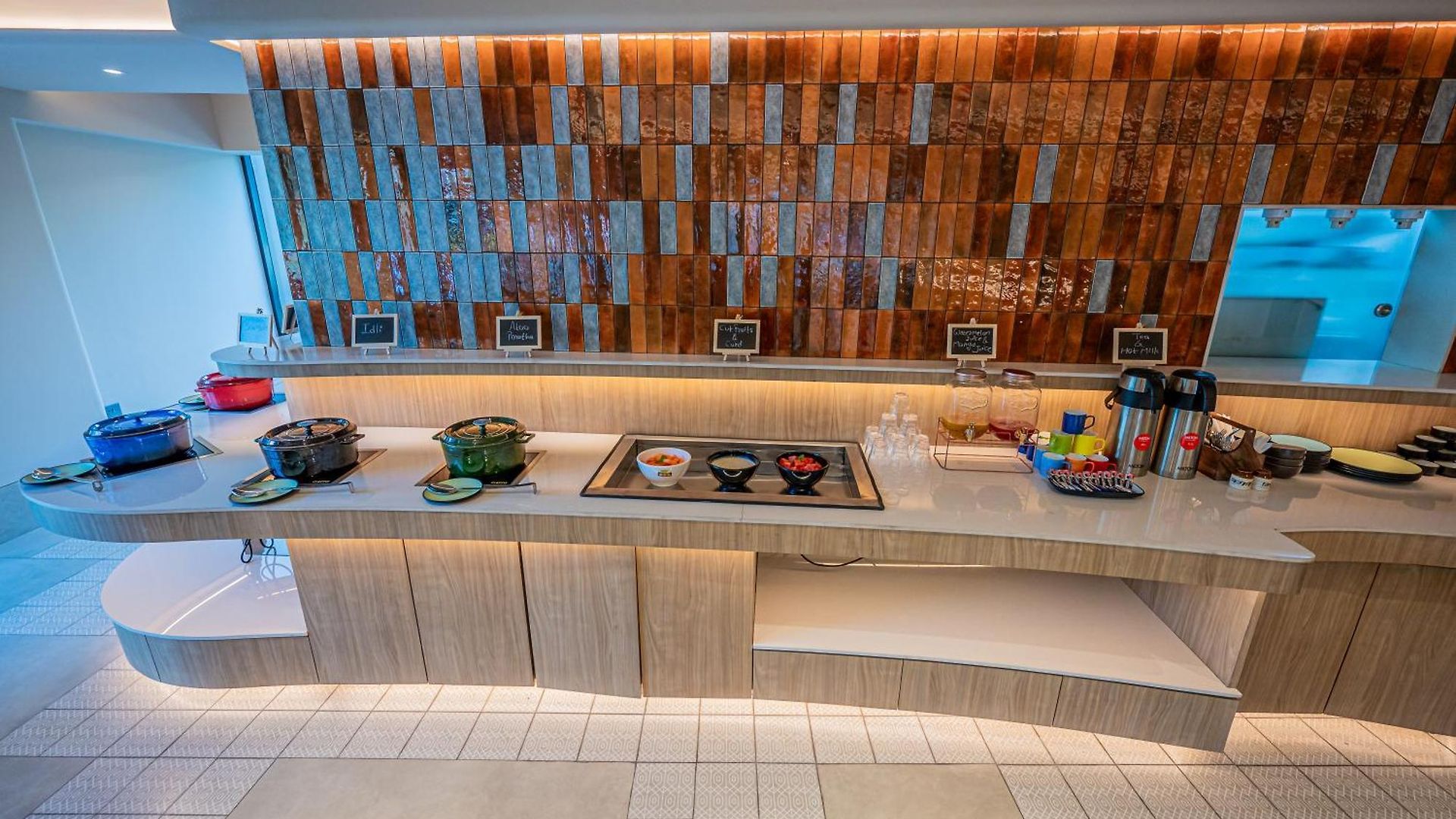Indie International Airport Hotel 4*