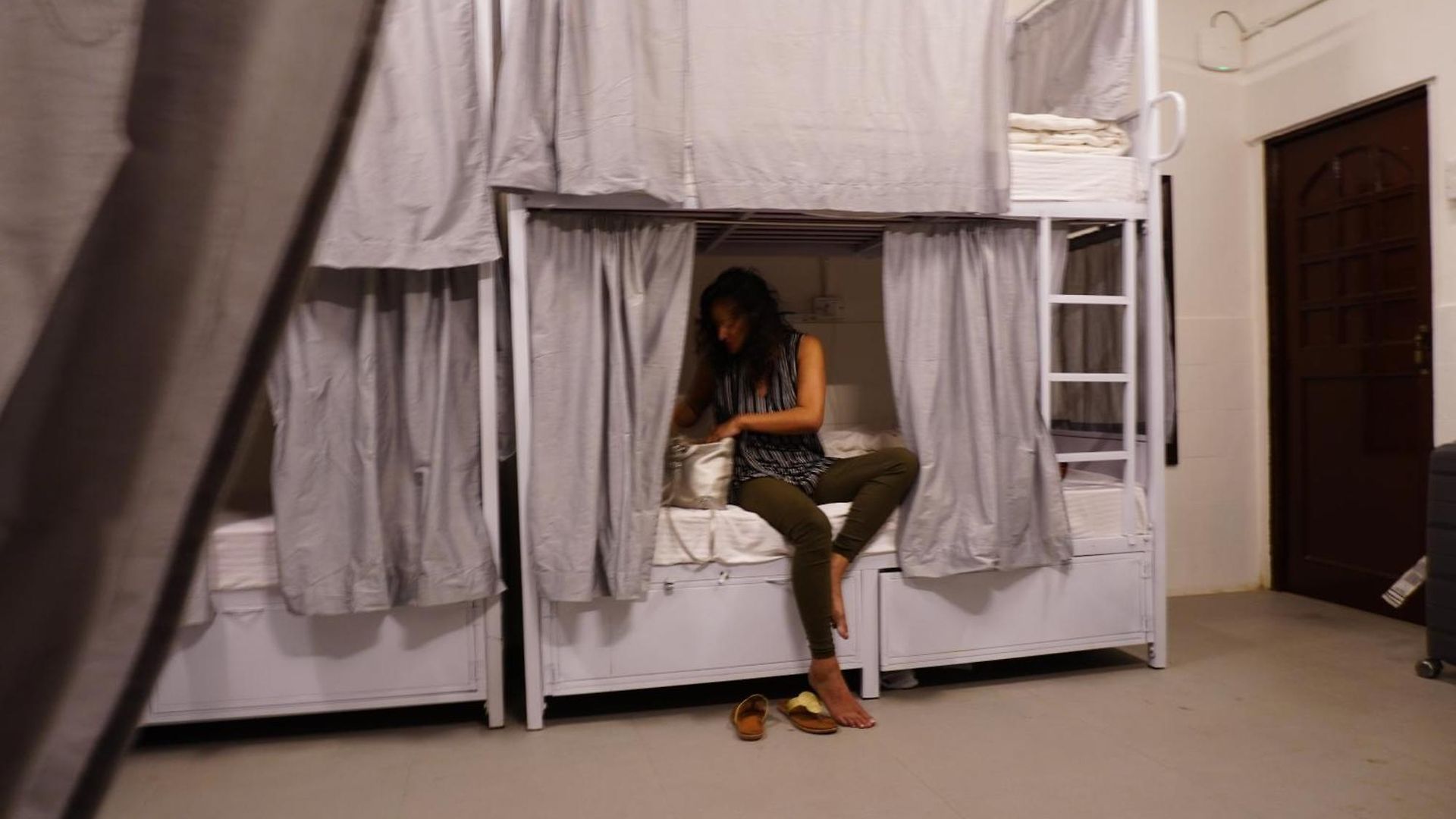 Hammock - Bandra Hostel