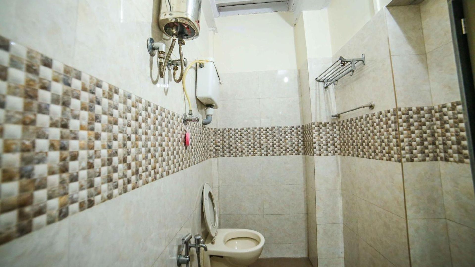 Shri Laxmi Hotel Mumbai