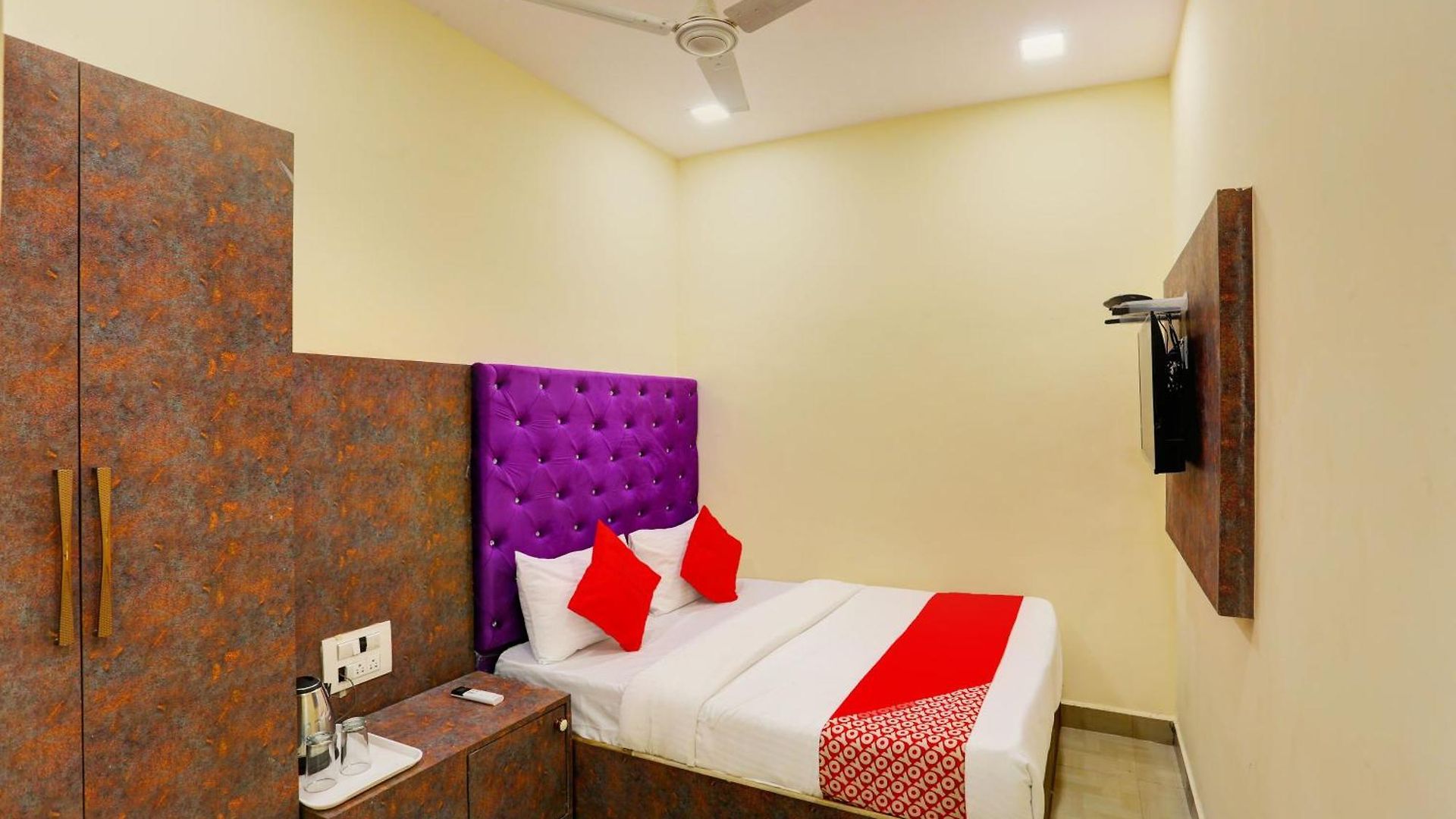 Collection O Goregaon West Formerly Prime 3* Mumbai