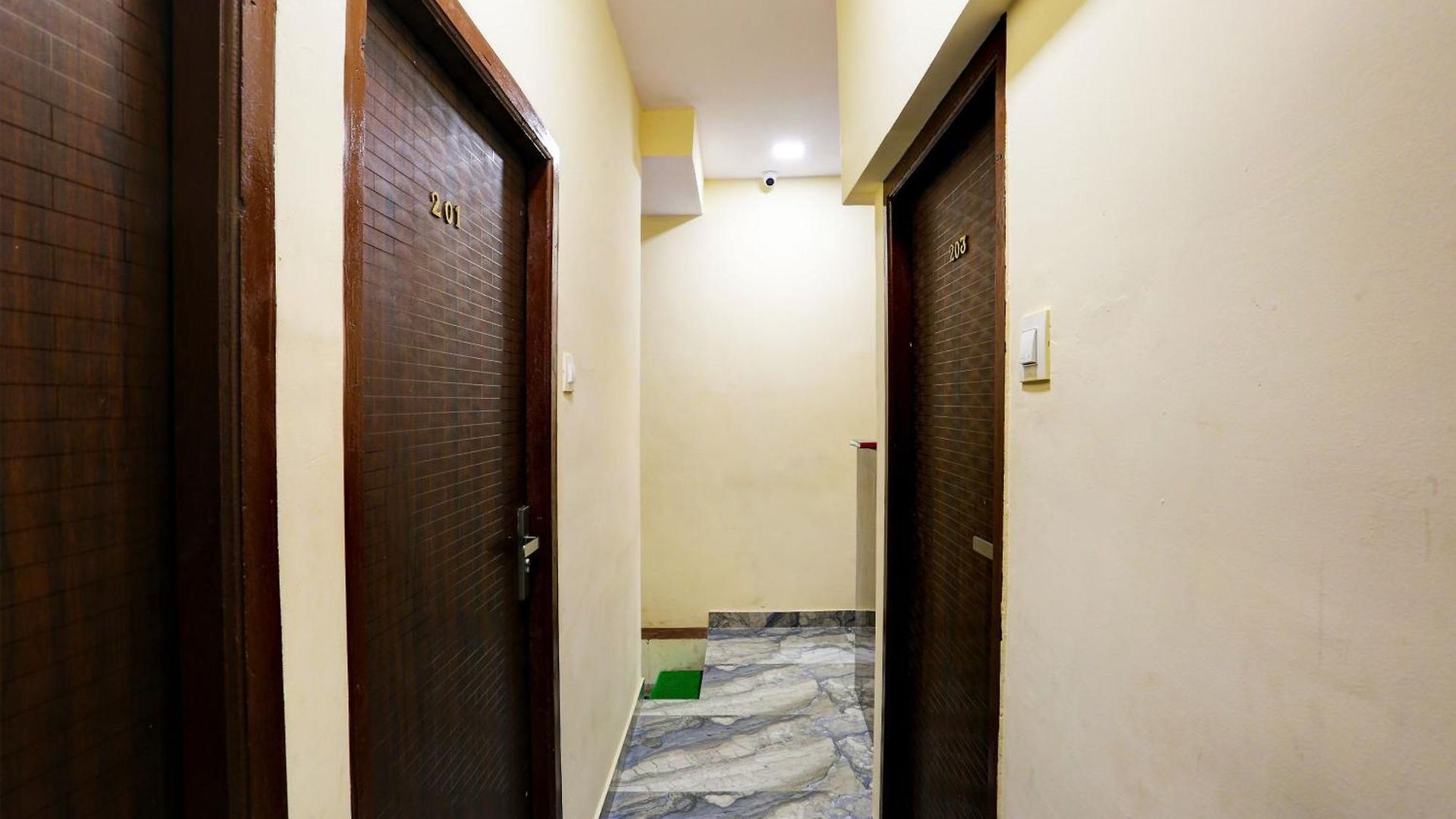 Collection O Goregaon West Formerly Prime