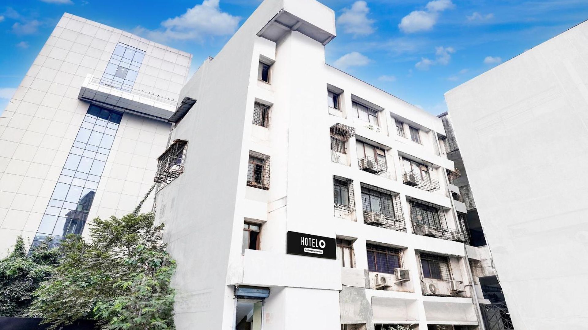 Super O Bkc Santacruz East 4*