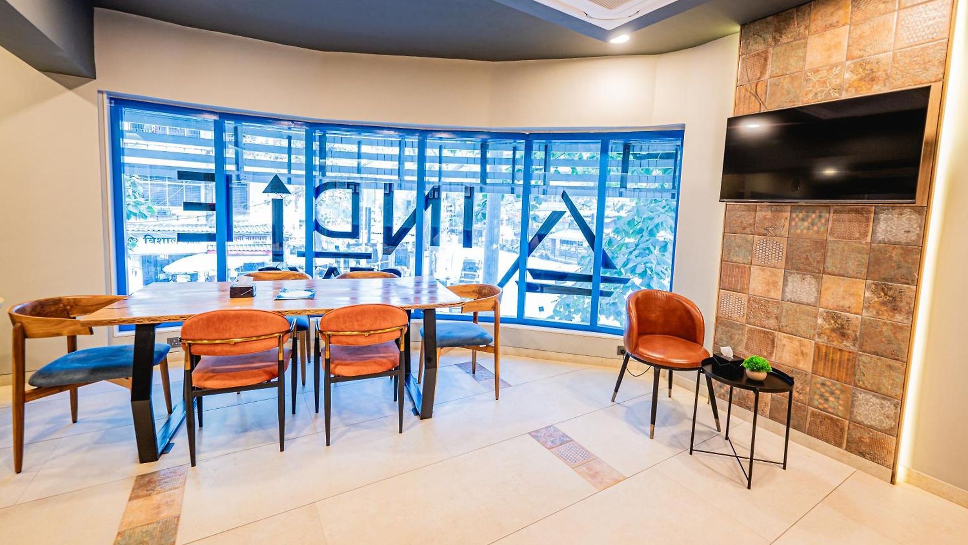 Indie Studios, Chembur Hotel Mumbai
