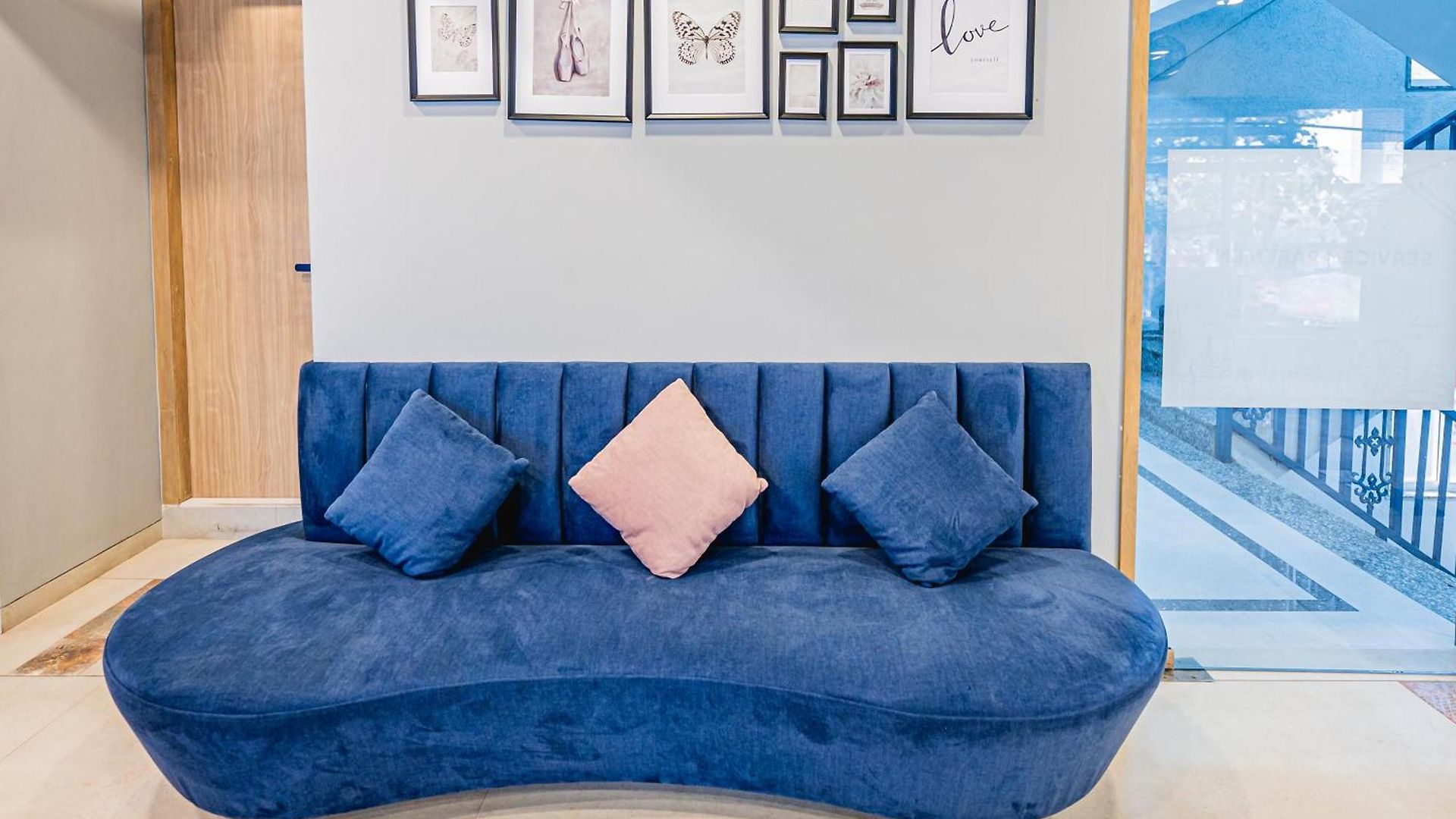 Indie Studios, Chembur 3* Mumbai