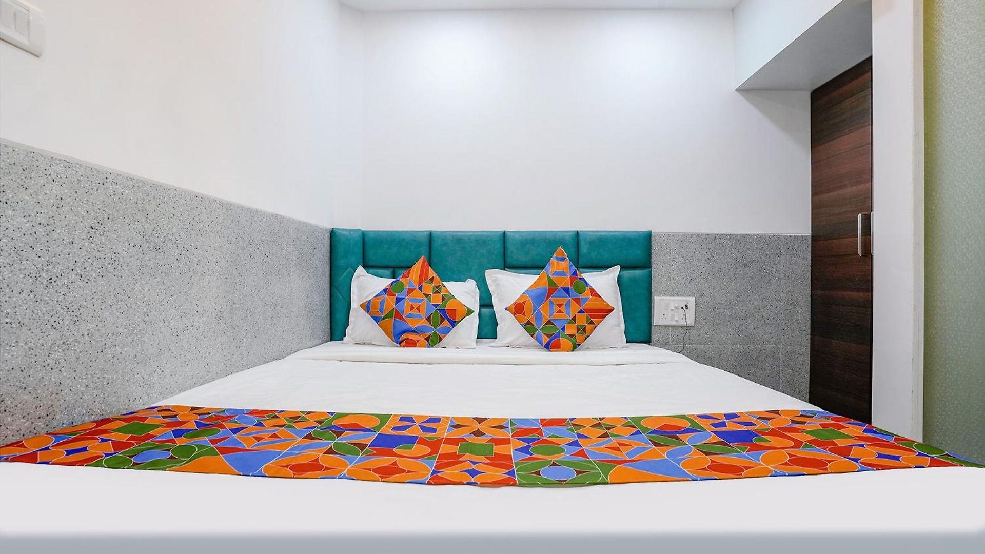 Hotel Via Ashoka