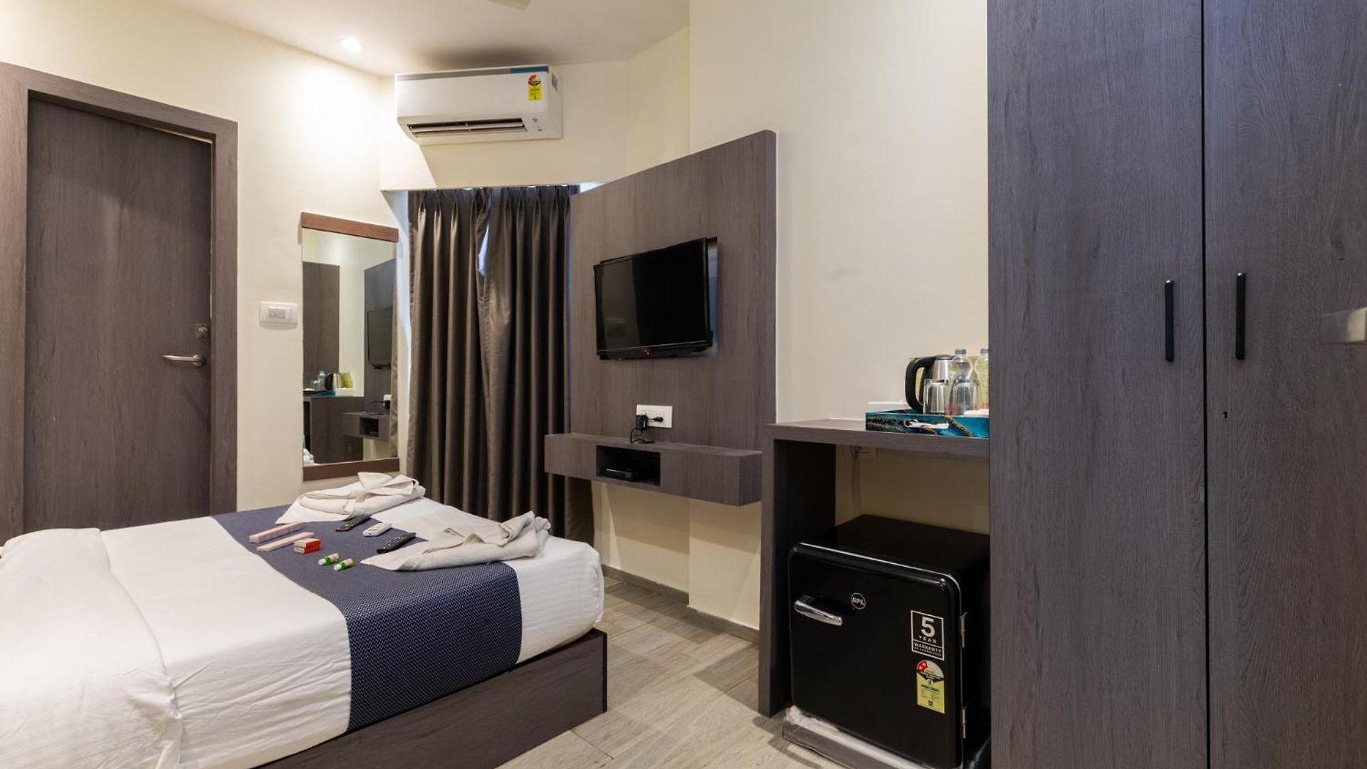 Hotel Horizon Near Exhibition Center Mumbai