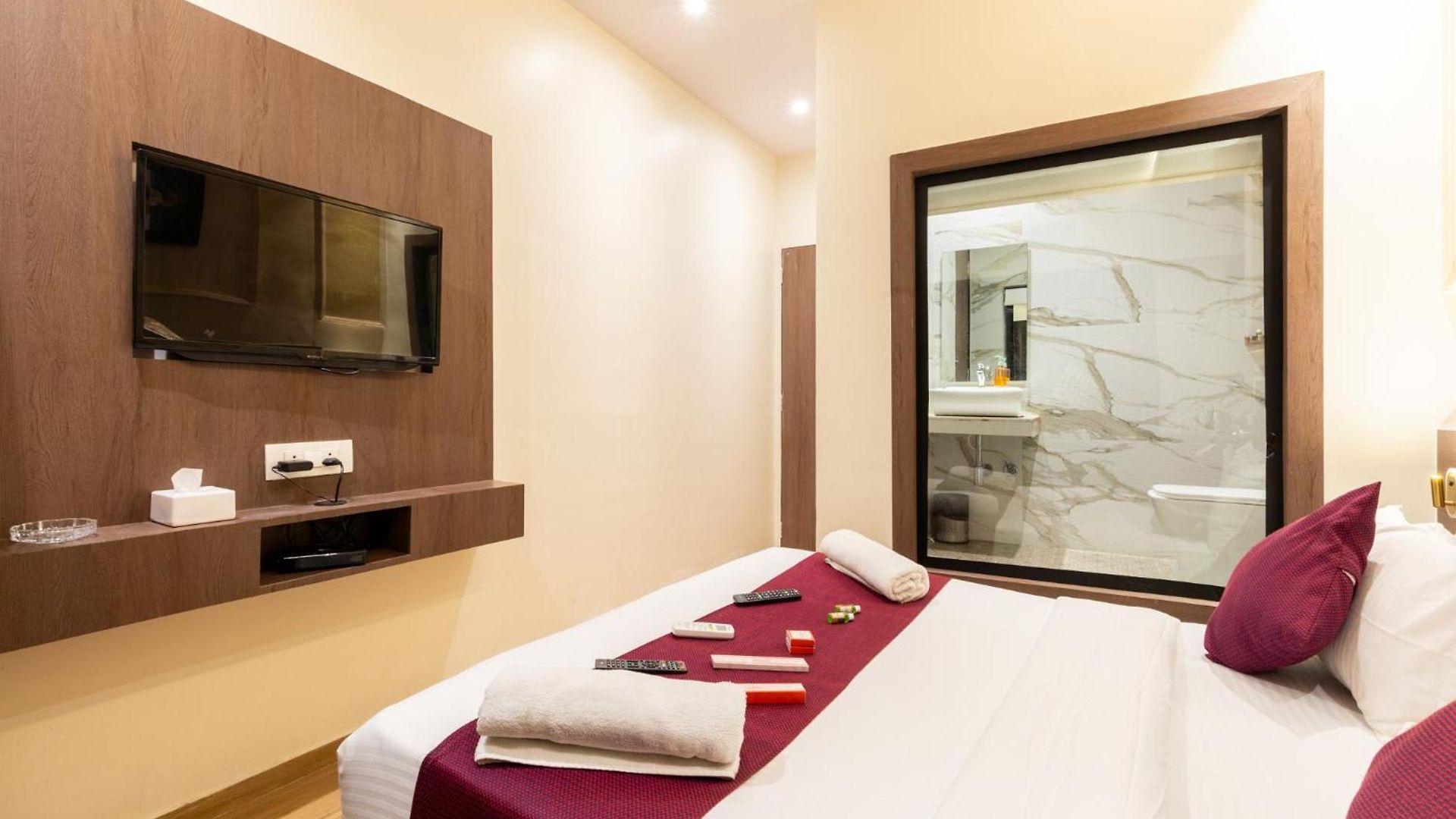 Hotel Horizon Near Exhibition Center 3*