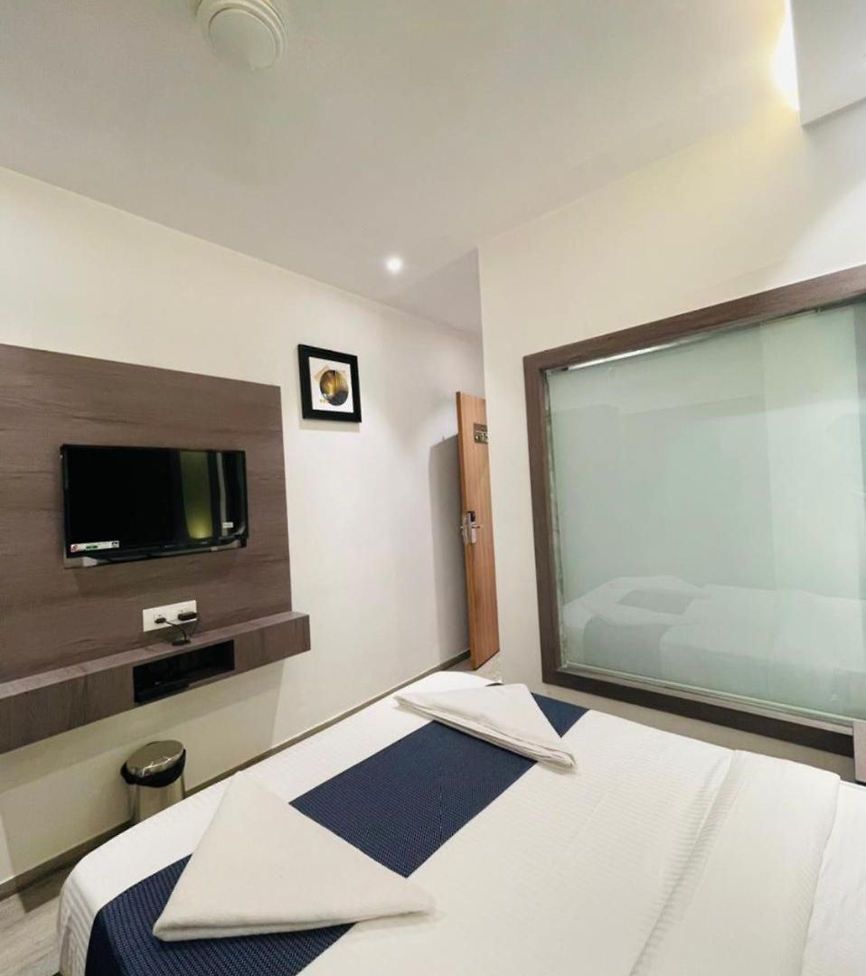 Hotel Horizon Near Exhibition Center 3*