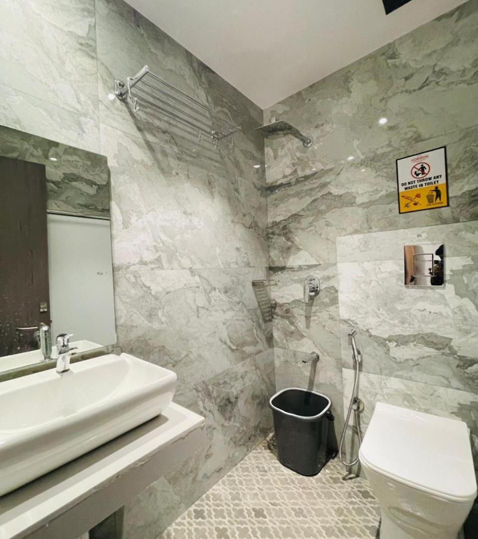Hotel Horizon Near Exhibition Center 3*
