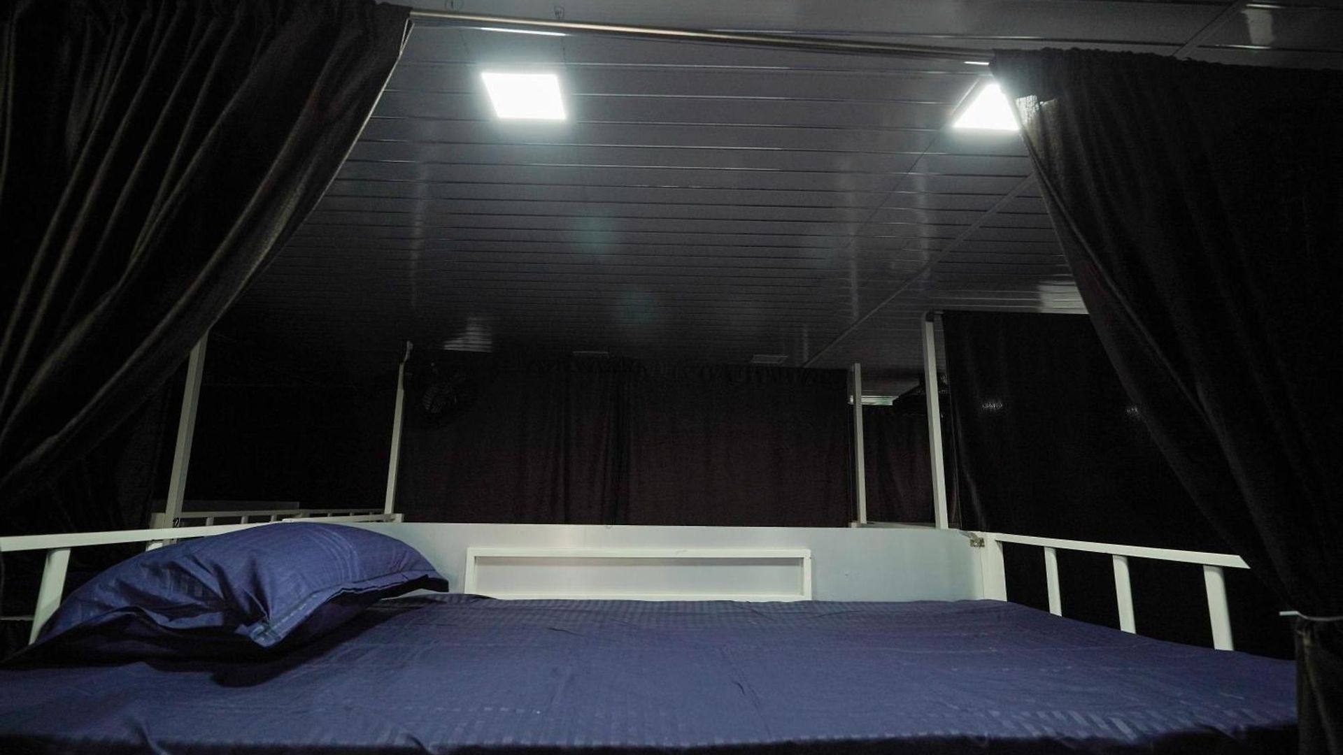 Hostel Zest 1054-andheri West *