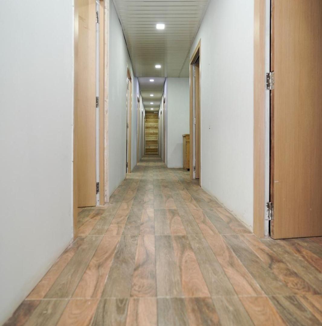Hostel Zest 1054-andheri West *