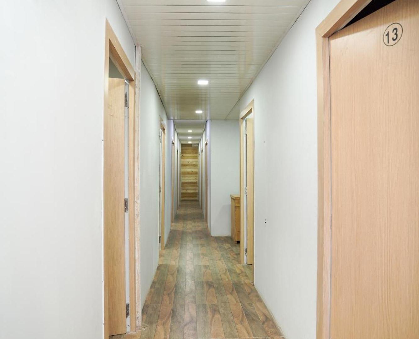 Zest 1054-andheri West Hostel Mumbai