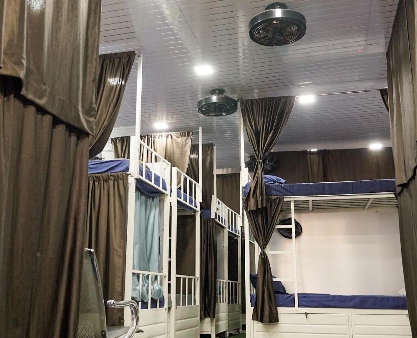 Hostel Zest 1054-andheri West
