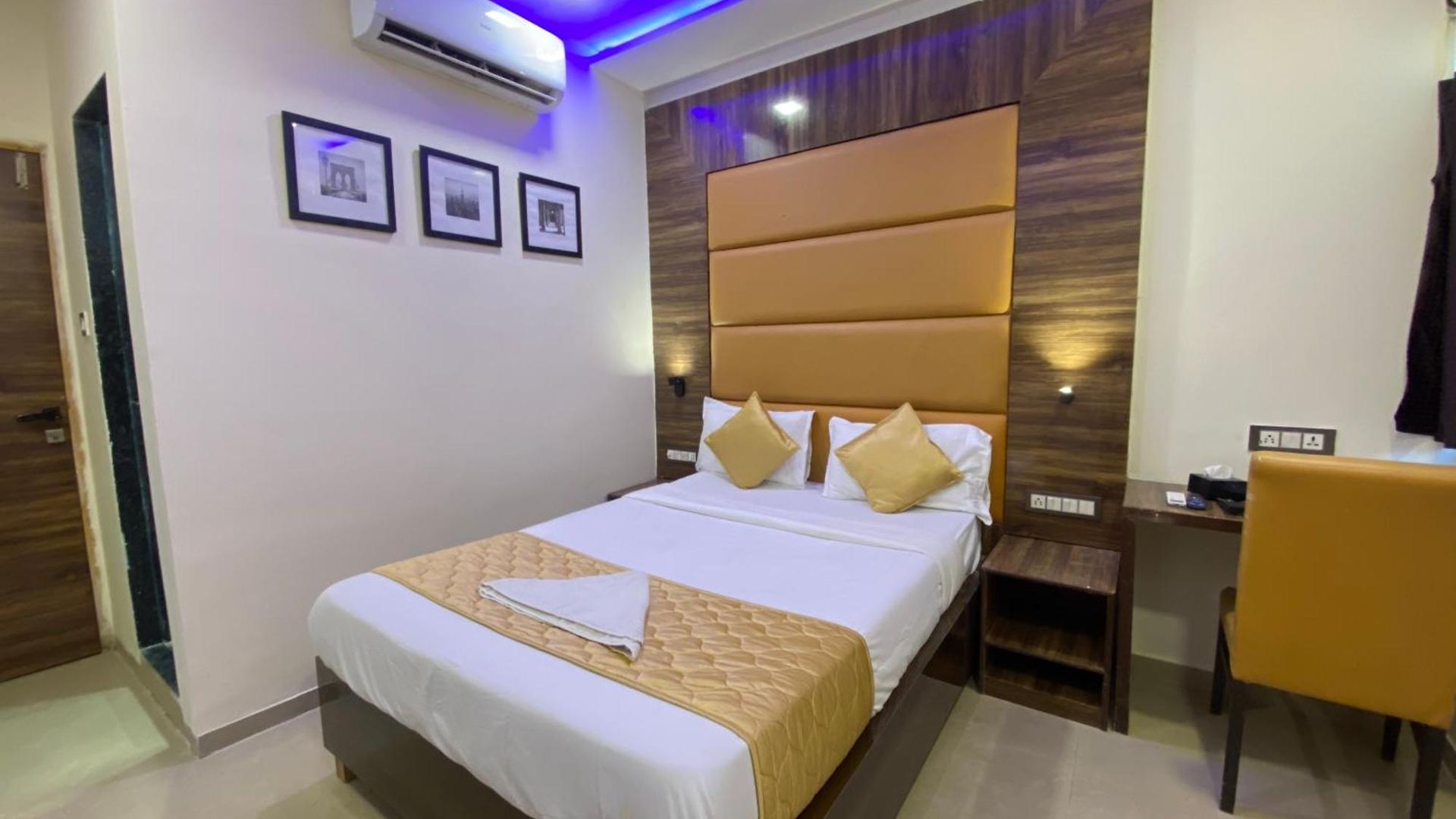 Blue Wellington - Near Airport 3* Mumbai