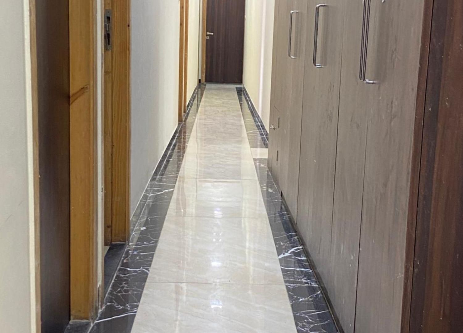 Hotel Blue Wellington - Near Airport Mumbai