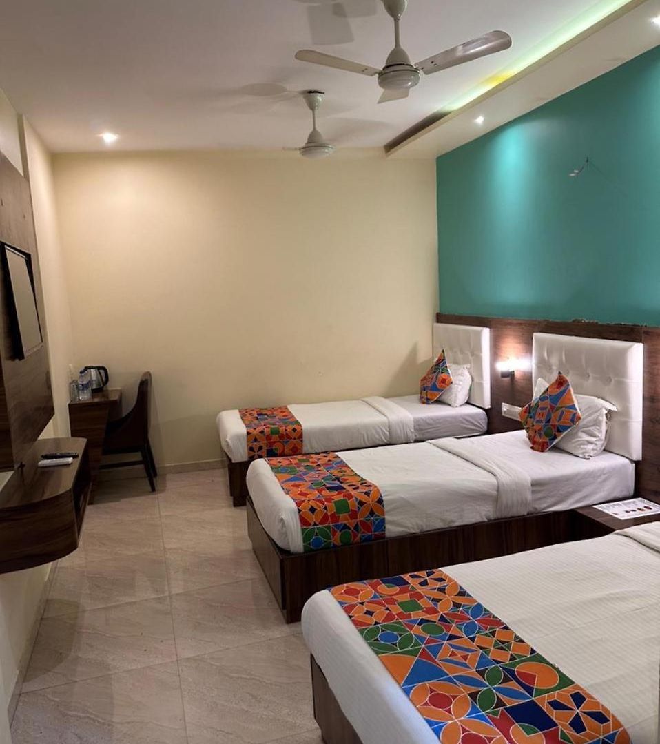 Atlas Plaza Hotel 3*