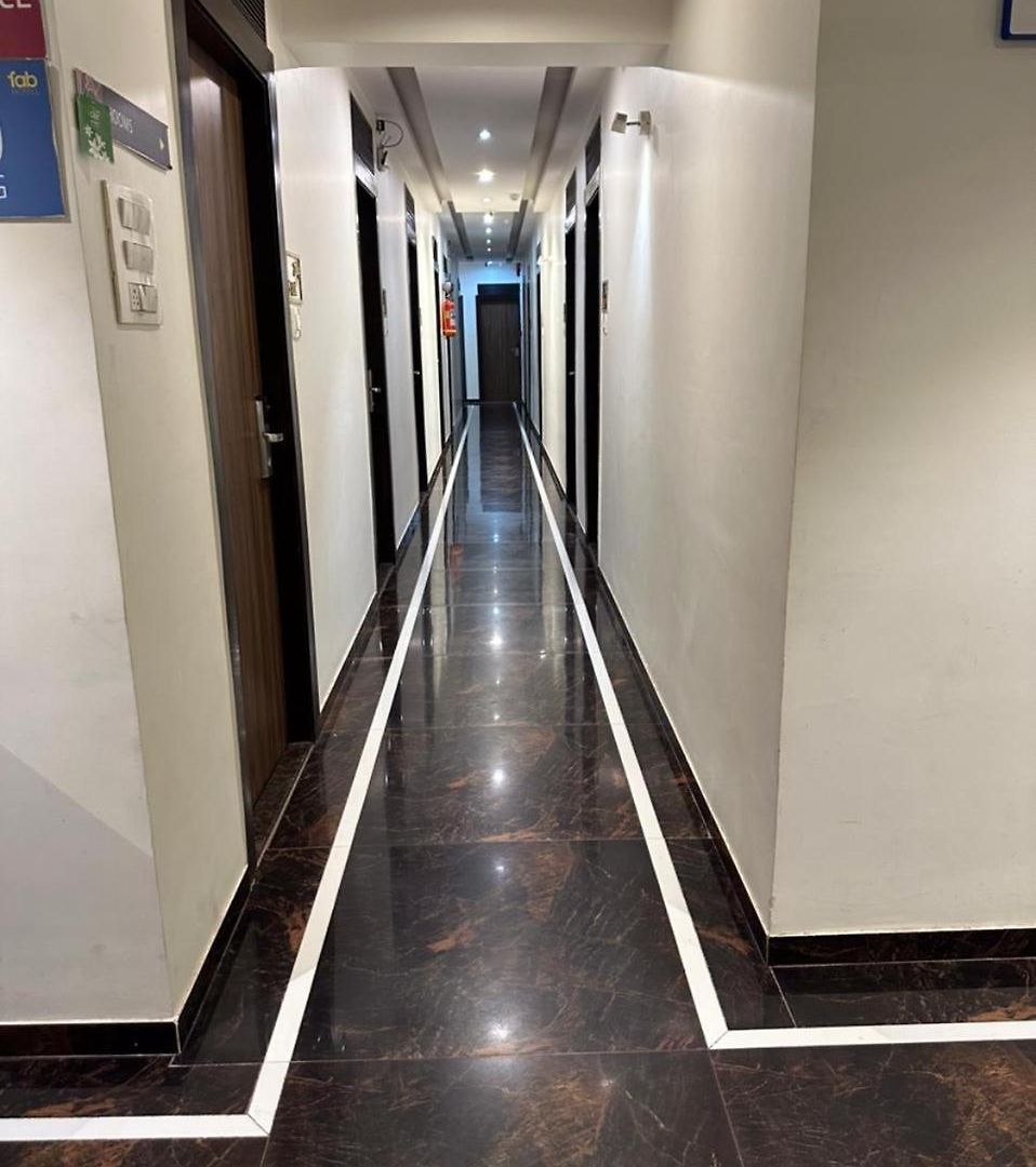 Atlas Plaza 3* Mumbai