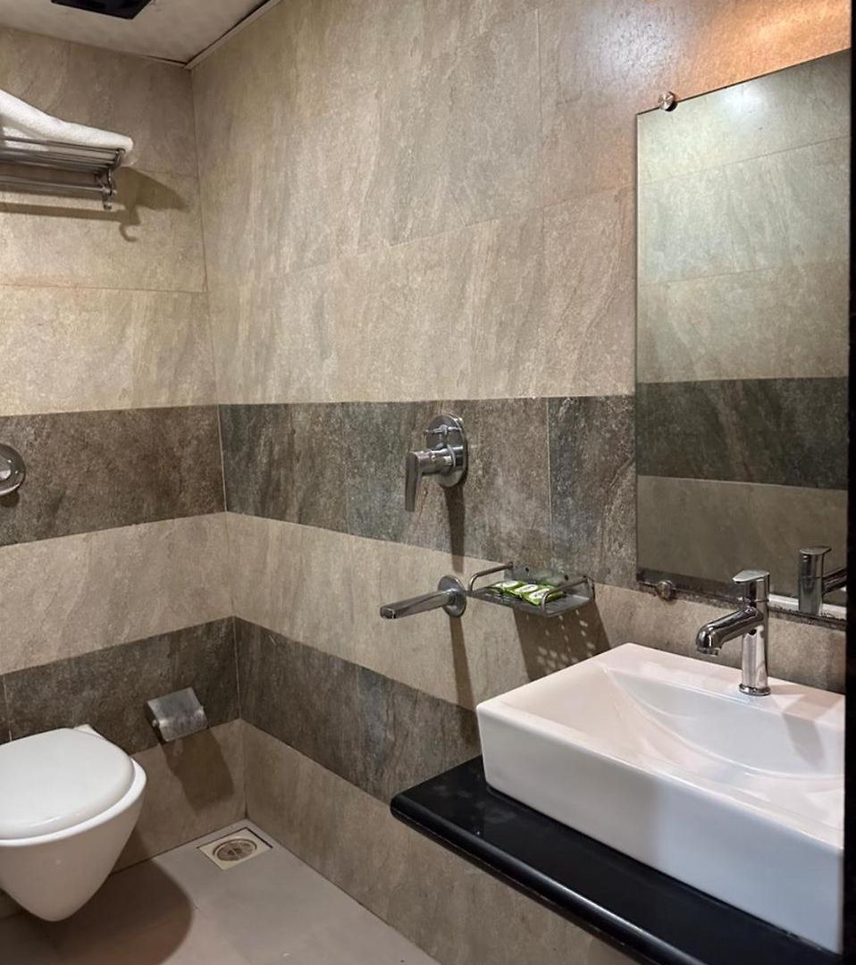 Atlas Plaza Hotel 3*
