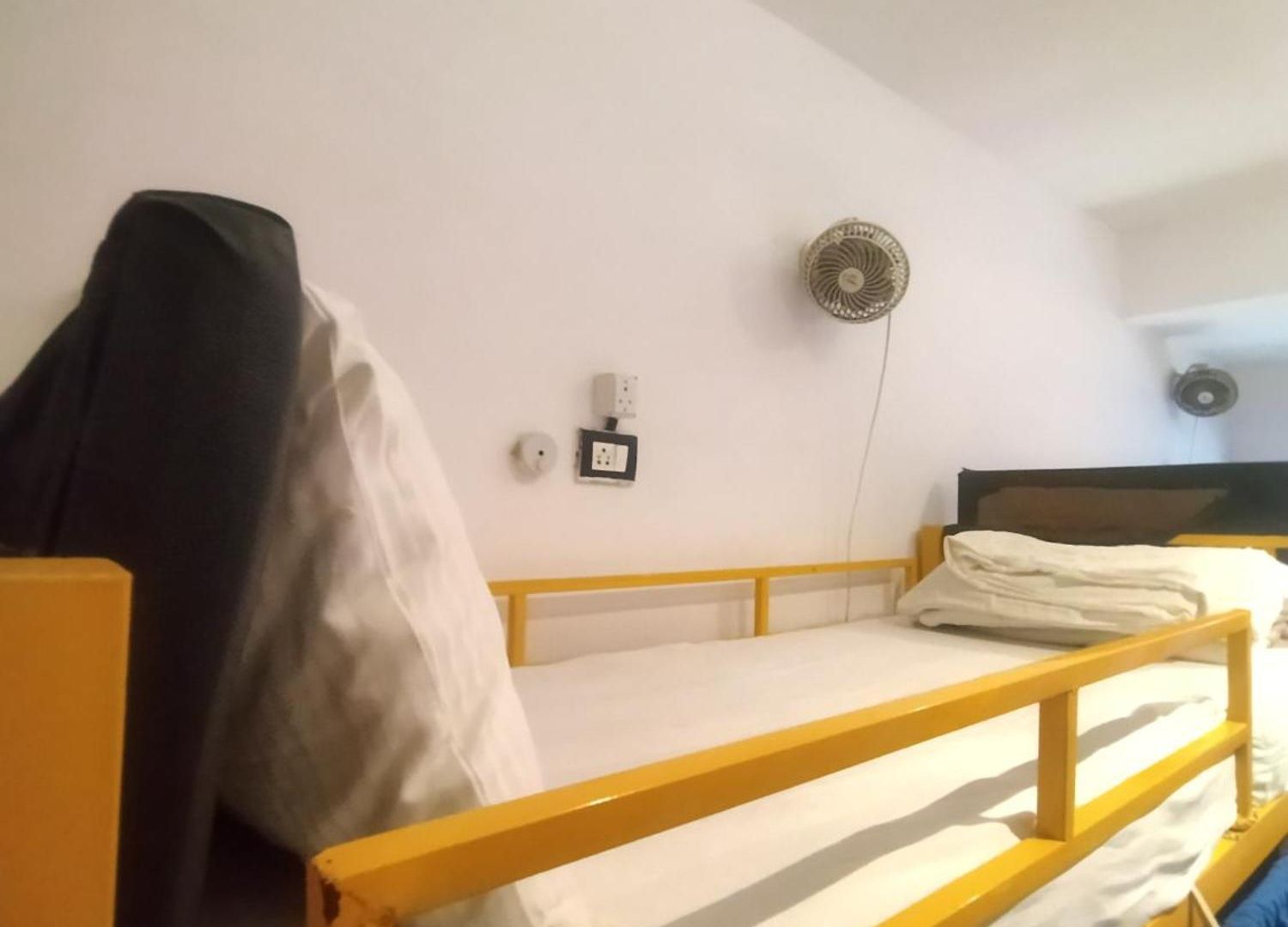 Hostel New Mango Mumbai
