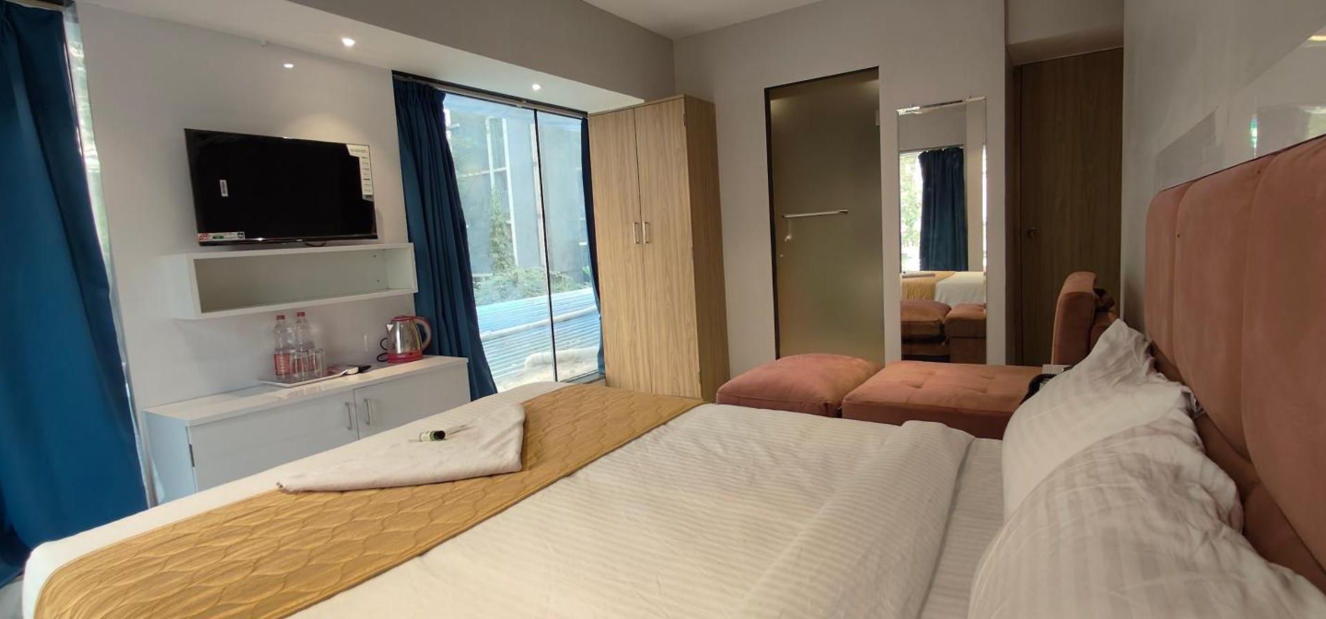 Grand Dyad - Near Kokilaben Hospital Andheri West 3* Mumbai