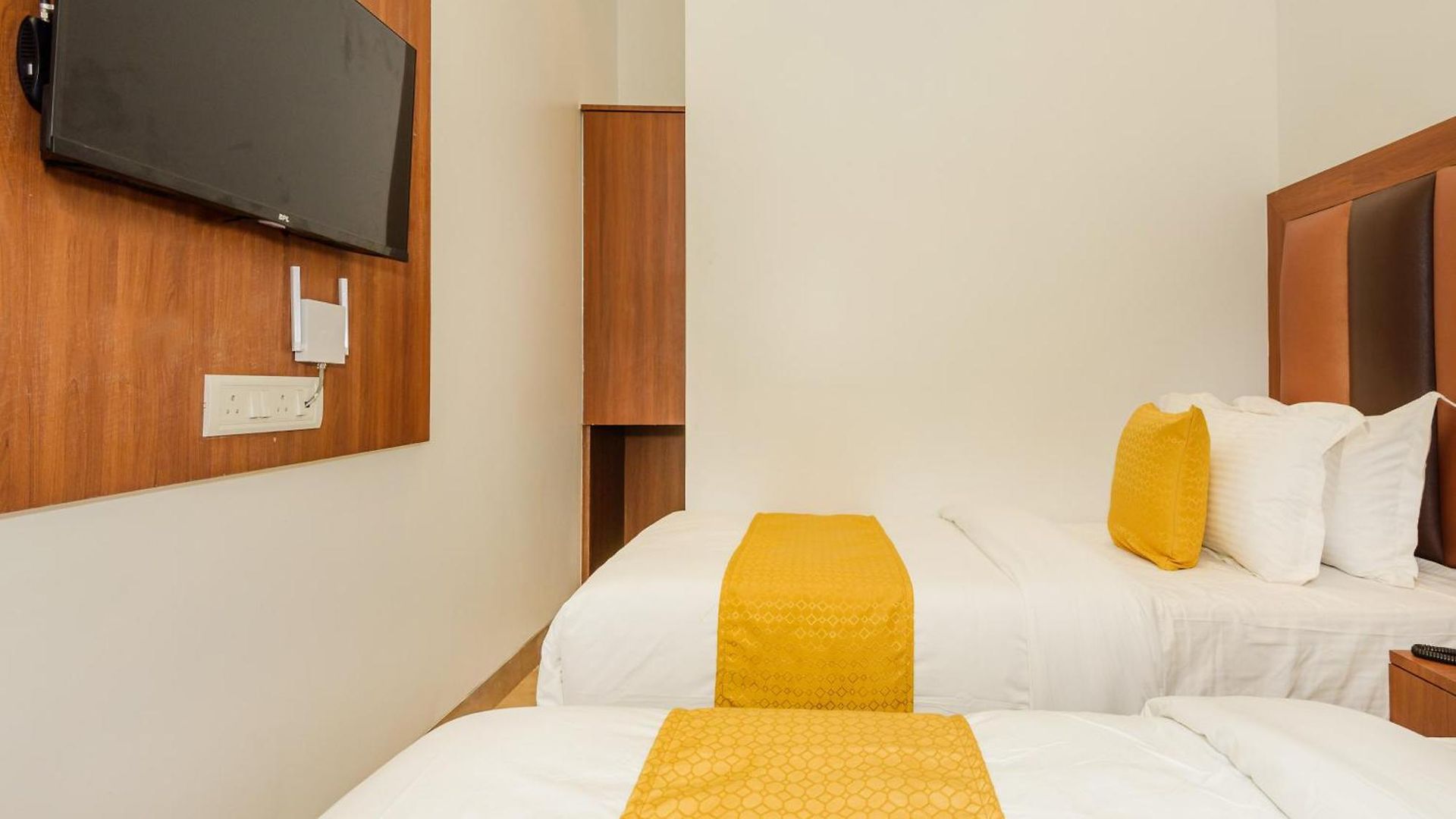 Hotel Zillion Executive Near Us Consulate Bandra Kurla Complex Near Airport 3*