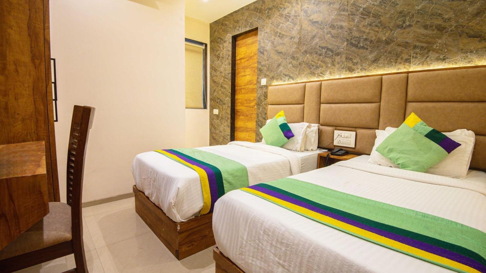 Hotel Treebo Amber Imperial Mumbai