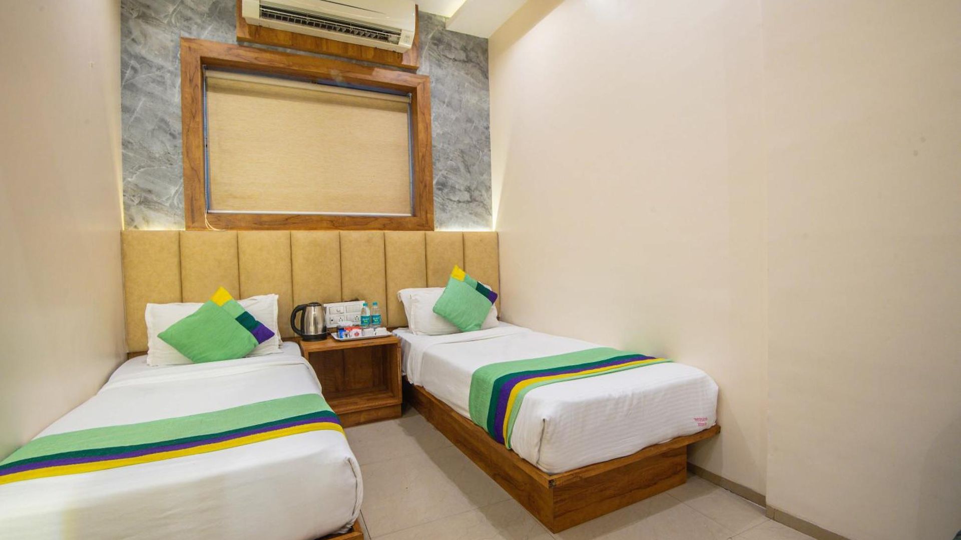 Hotel Treebo Amber Imperial 3*