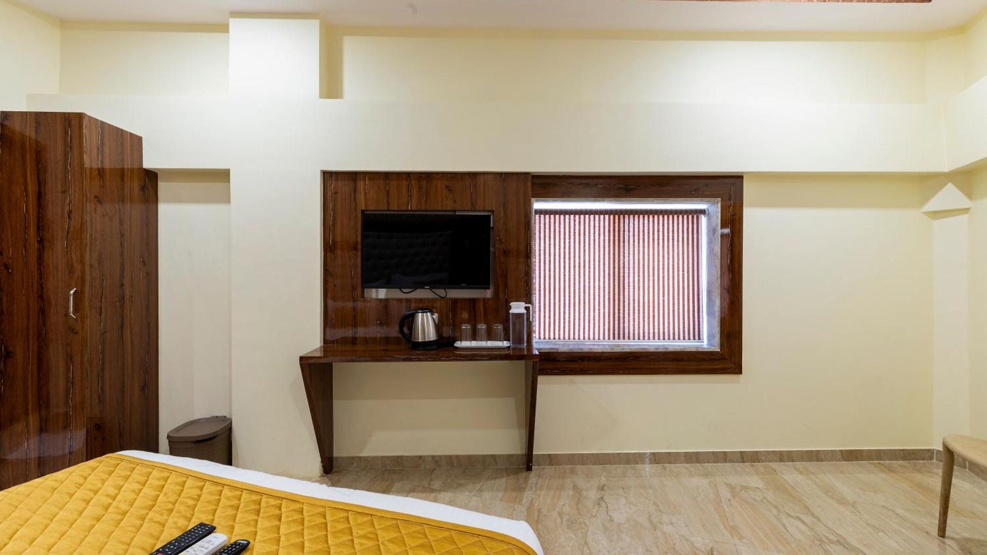 New Imperial 3* Mumbai