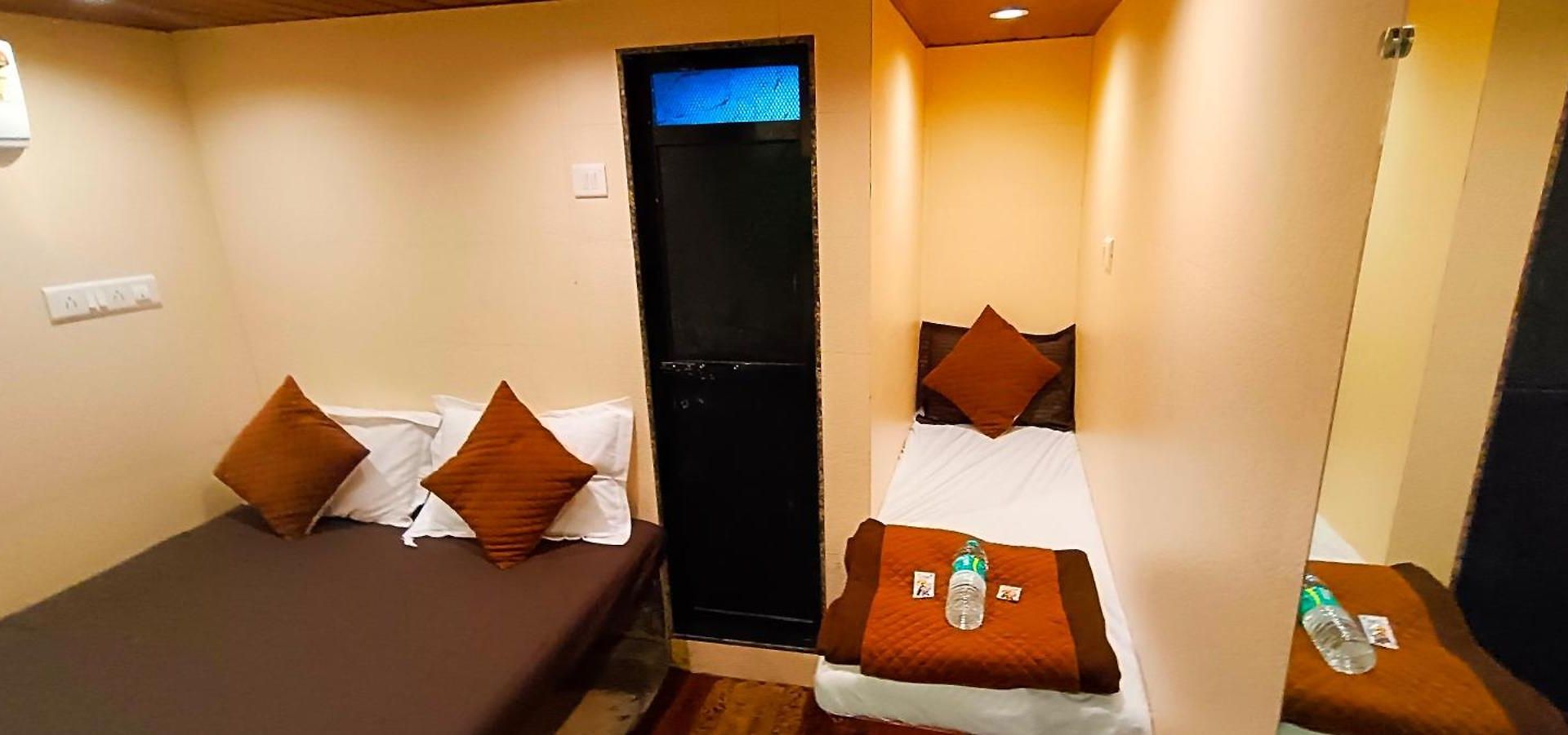 Nadim Tiger Residency