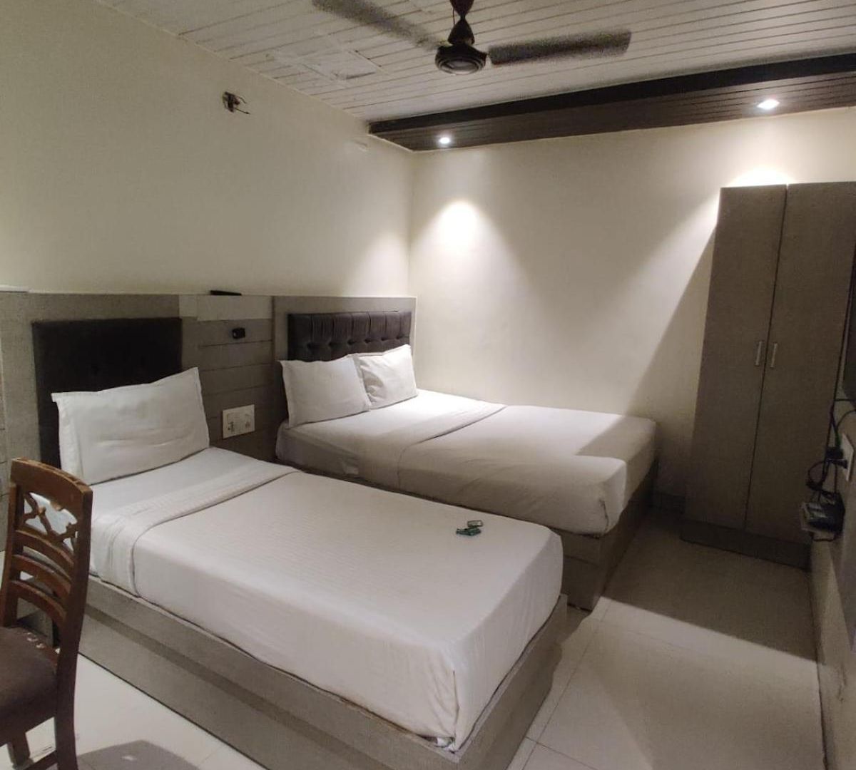 New Prince Palace 3* Mumbai