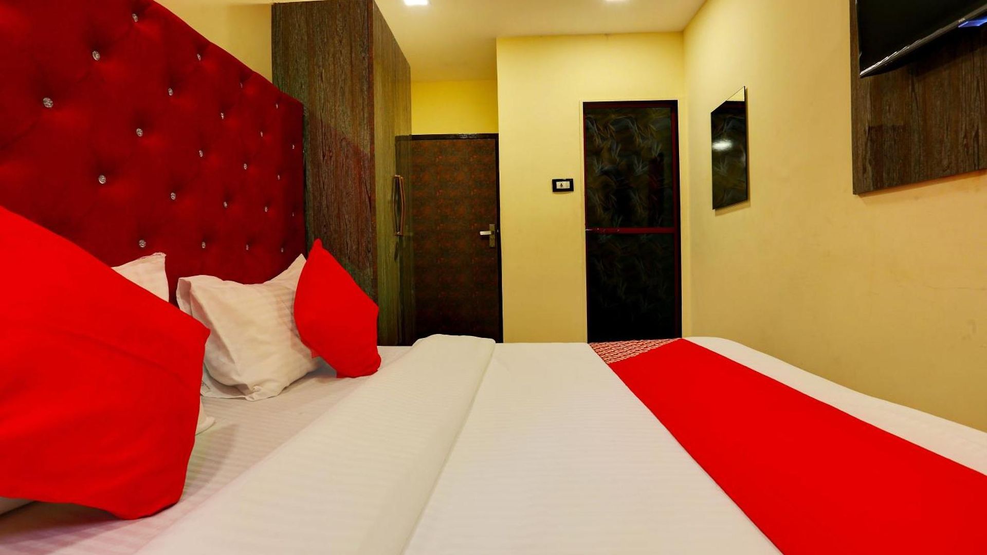 Collection O Goregaon West Formerly Prime Hotel 3*