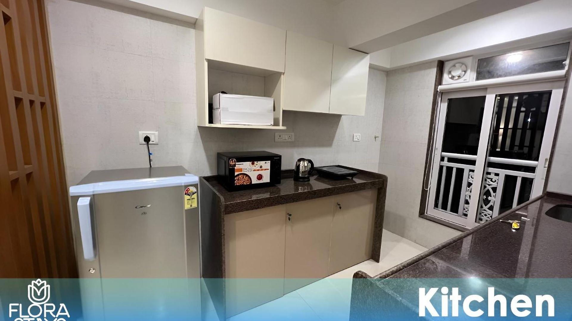 2br Theme Service For Staycation By Flora Apartment *