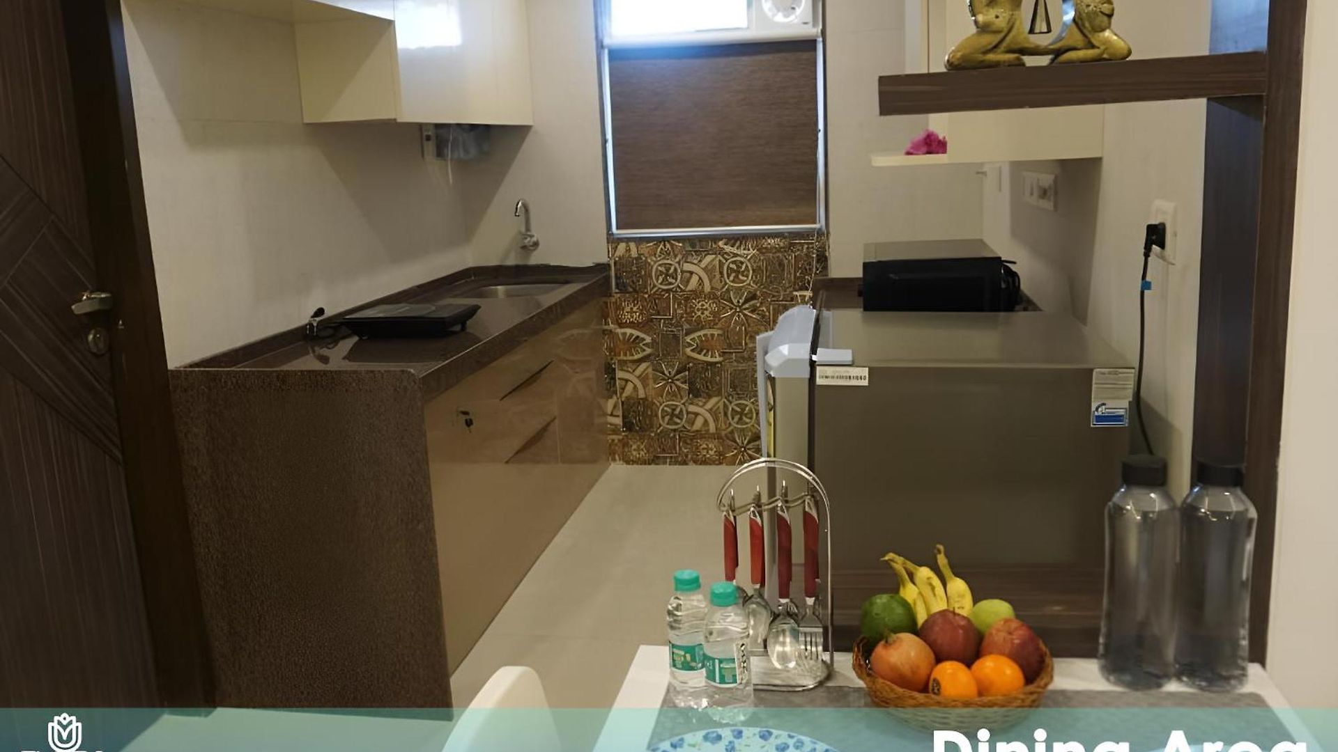 2br Theme Service For Staycation By Flora Apartment Mumbai