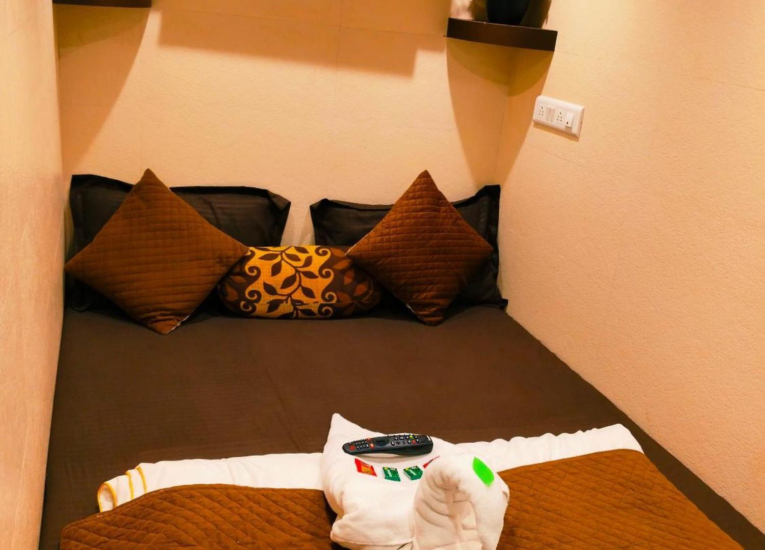Nadim Tiger Residency