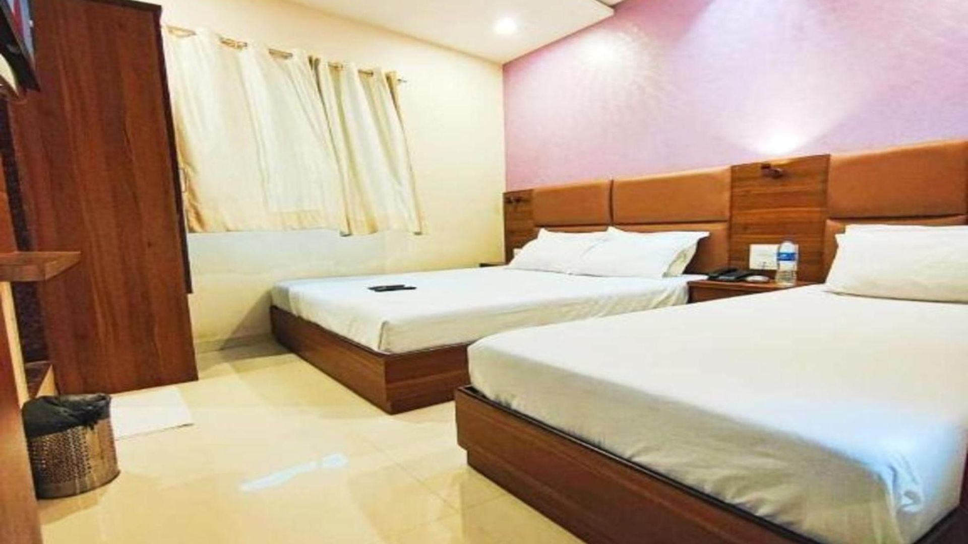 Avion Palace Near Exhibition Centre Hotel