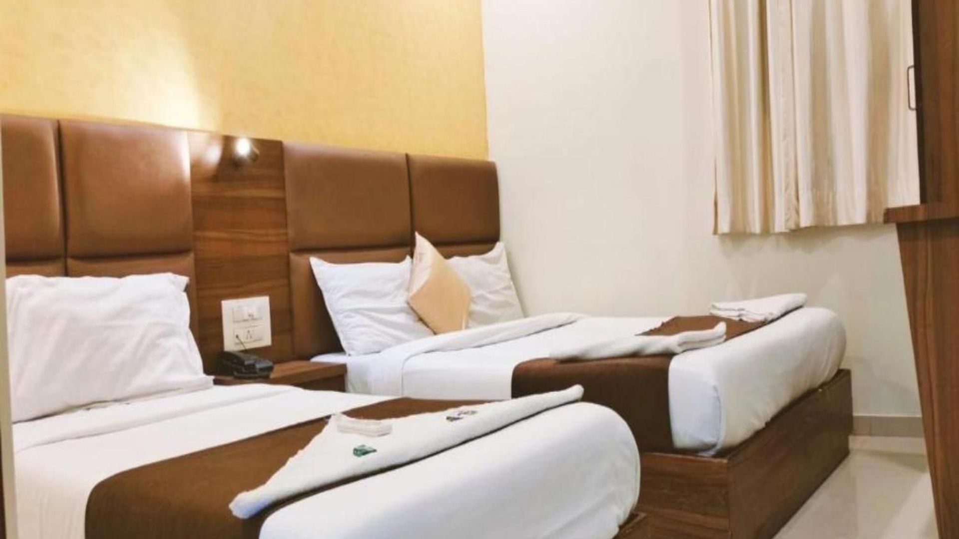 Hotel Avion Palace Near Exhibition Centre Mumbai