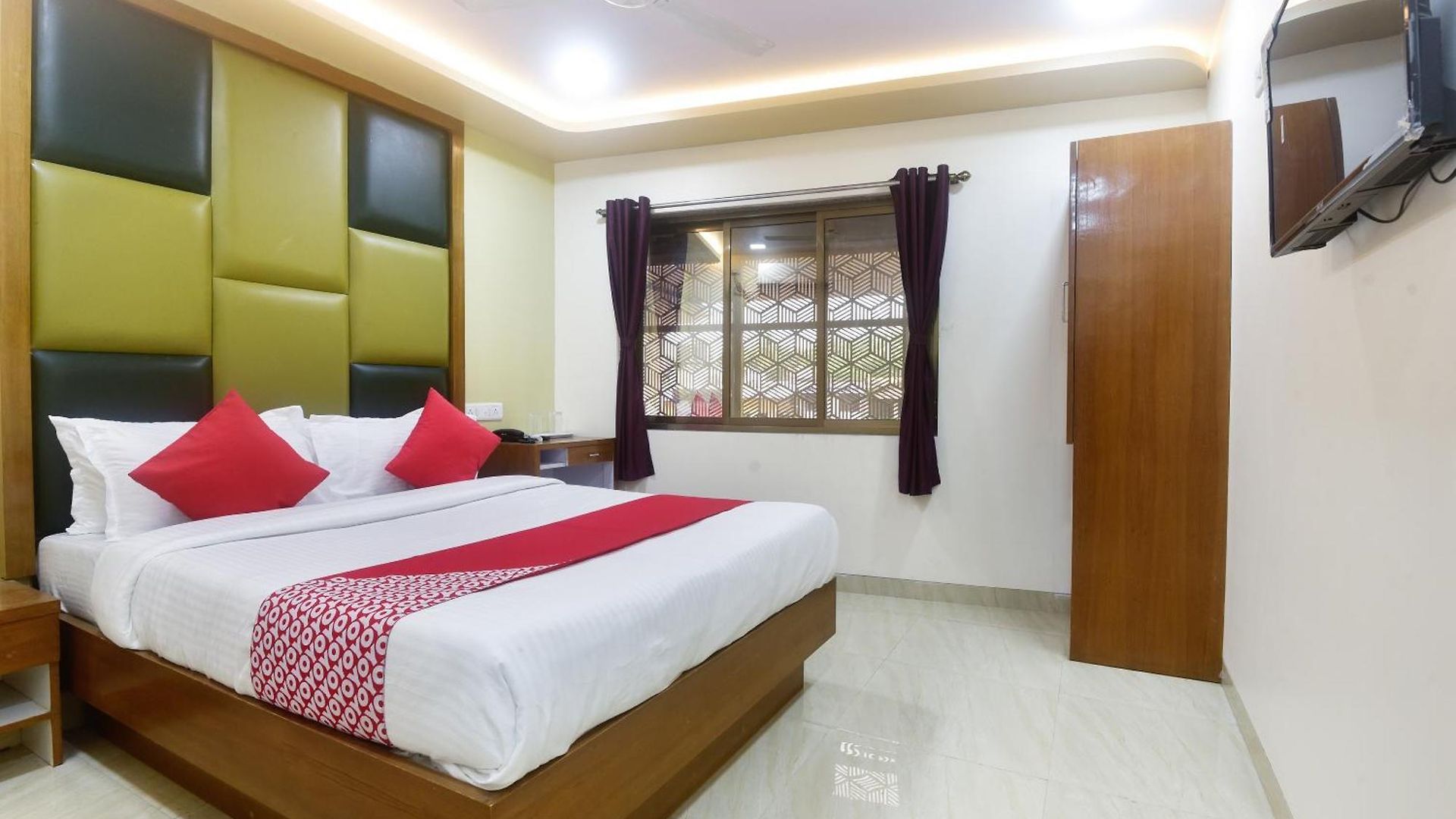 Hotel O Royal Aqua Mumbai