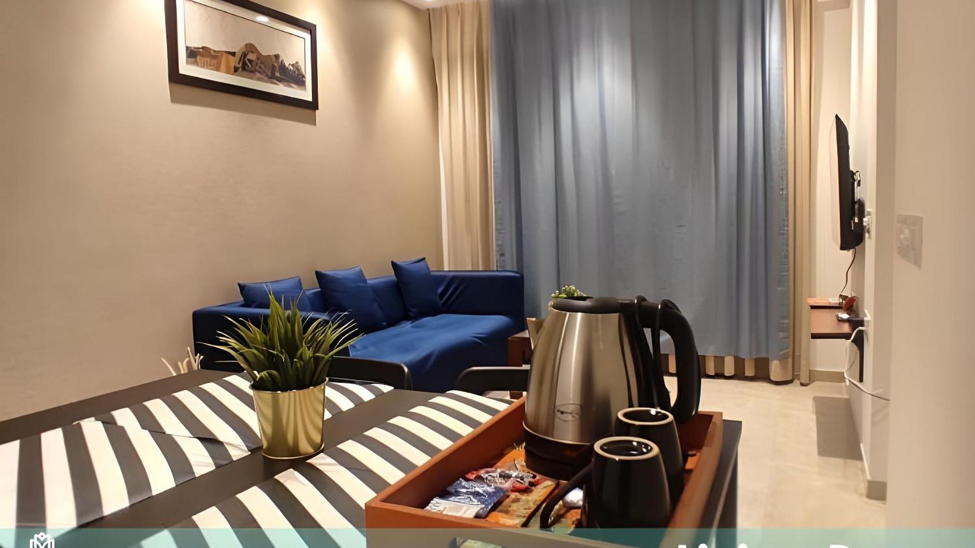 1br Theme In Powai By Florastays