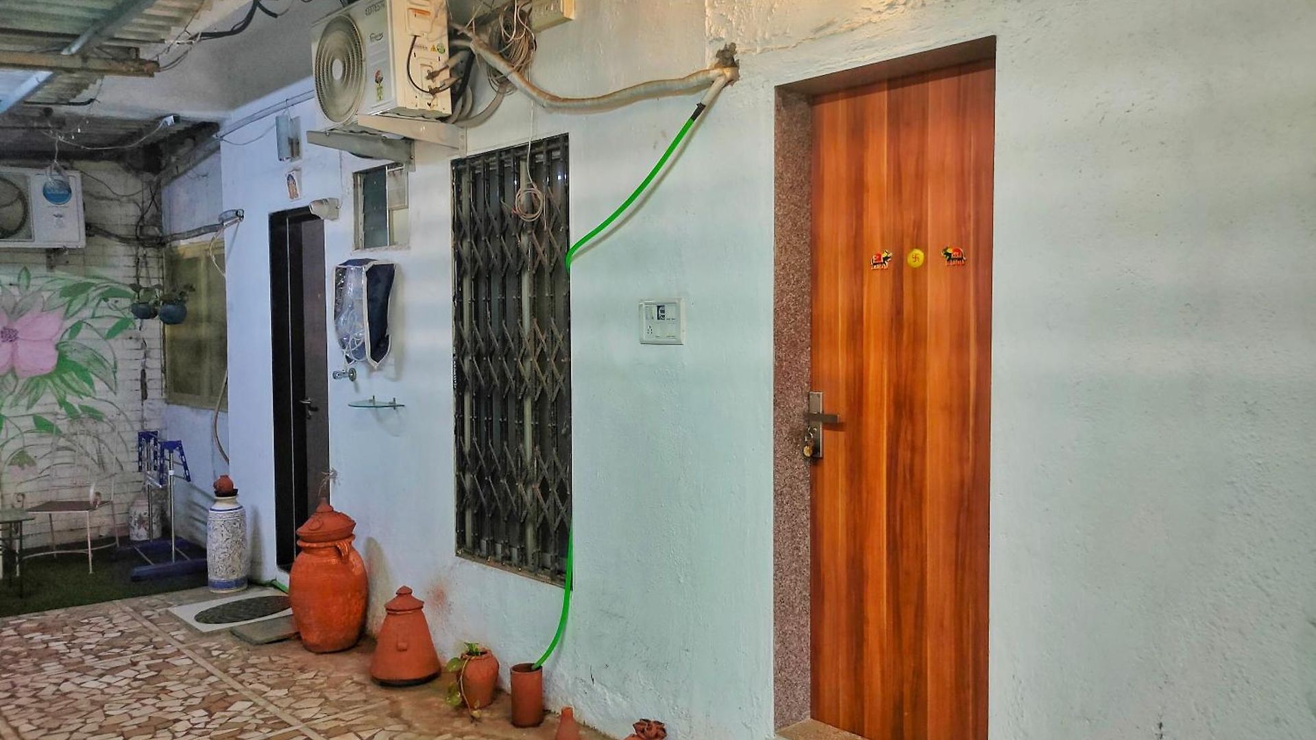 Ebony - Ac, Kitchenette, Ensuite, Independent Mumbai