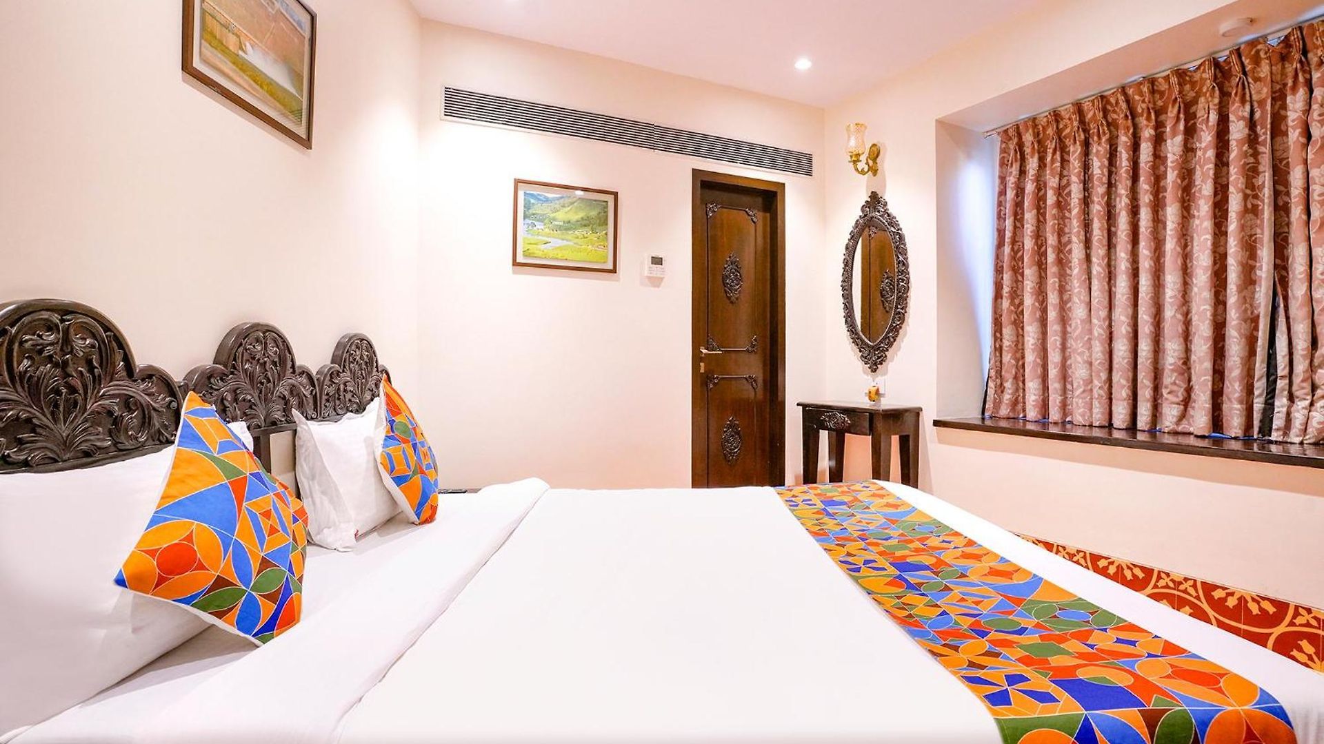 Fabhotel Corporate Jb Nagar - Nr Airport * Mumbai